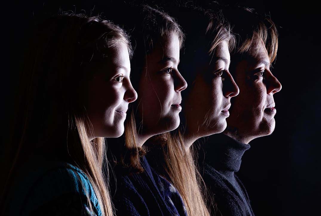Francesca and daughters