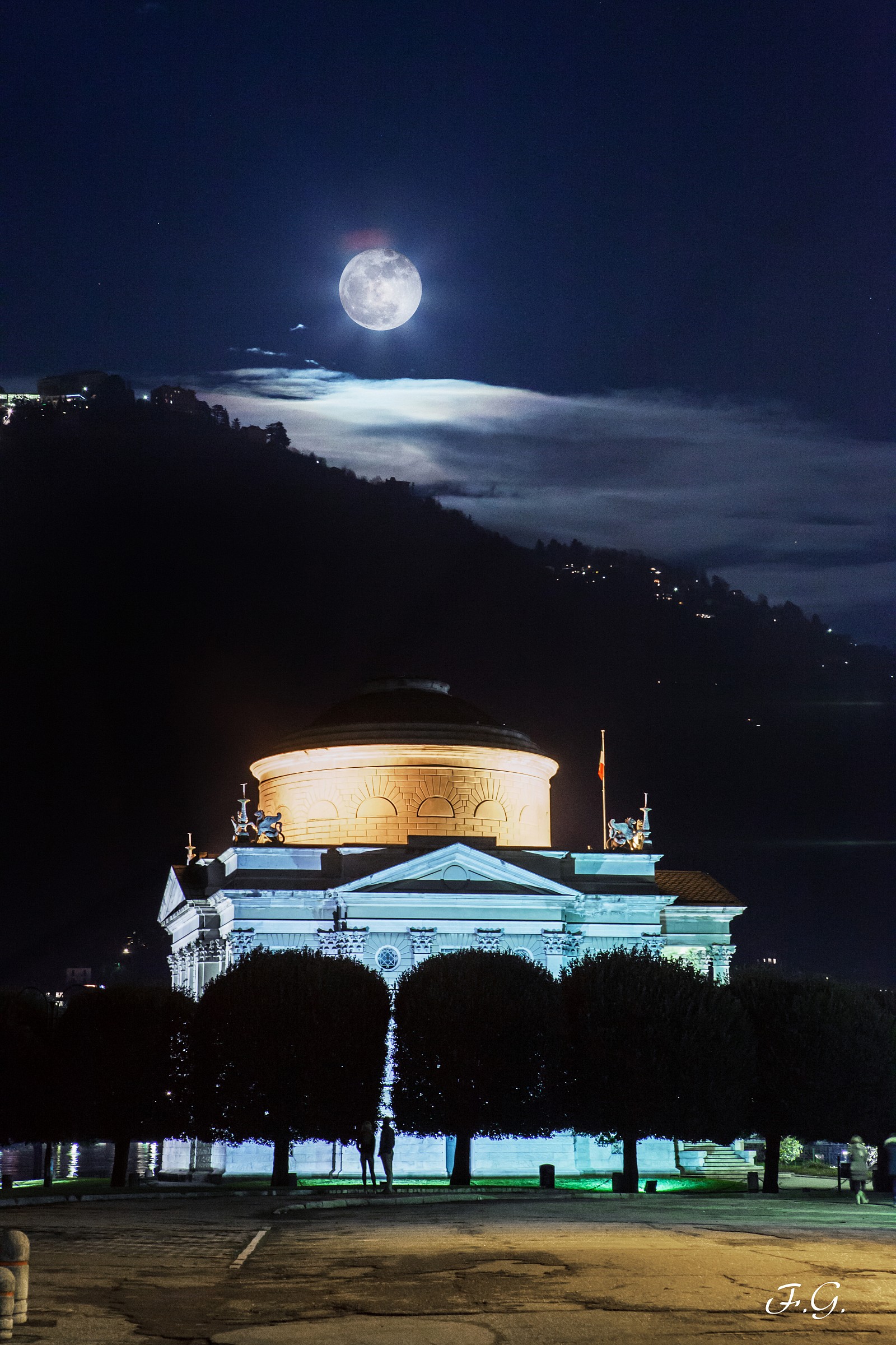 alla Volta della Luna