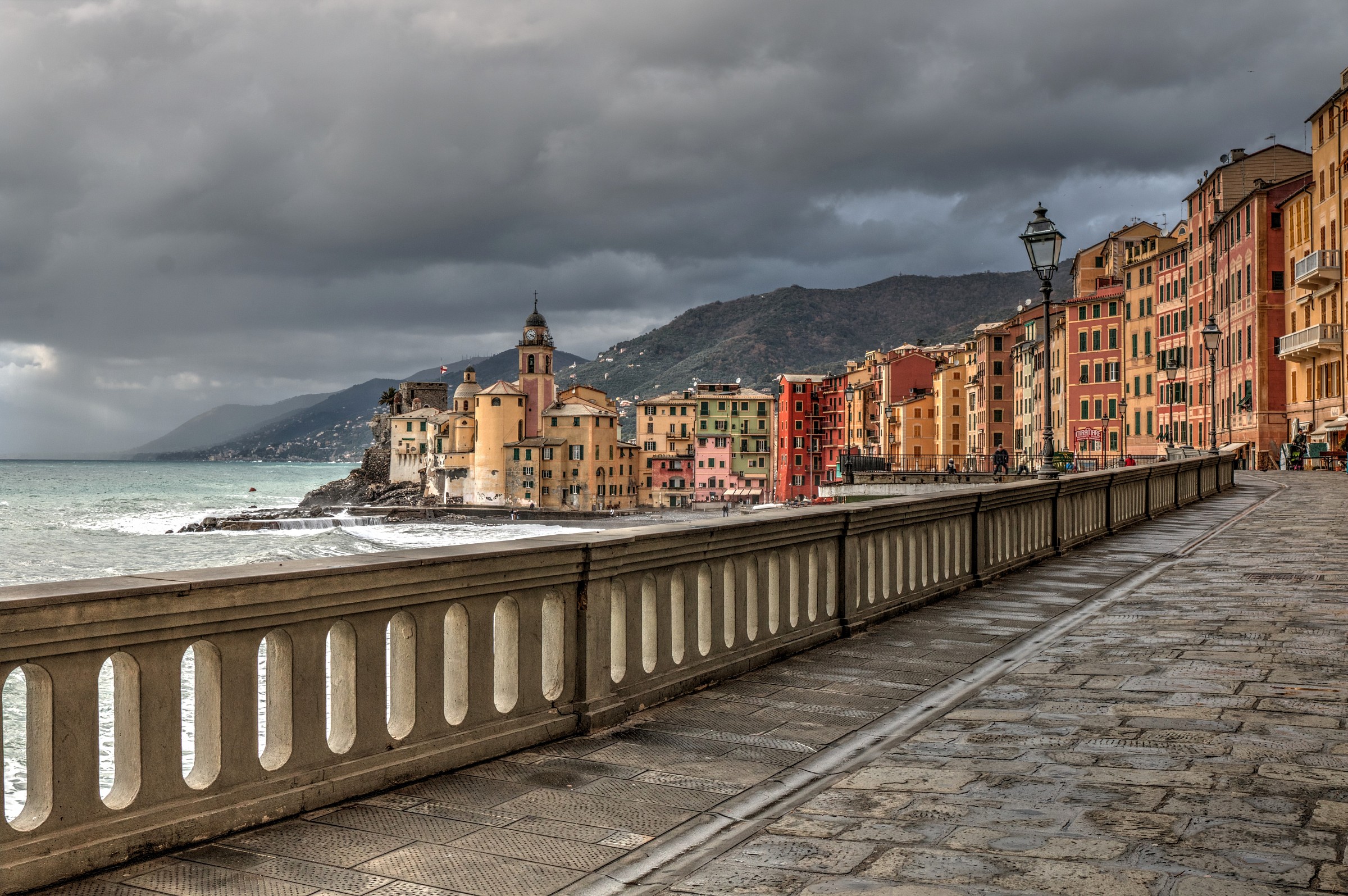 strolling in Camogli