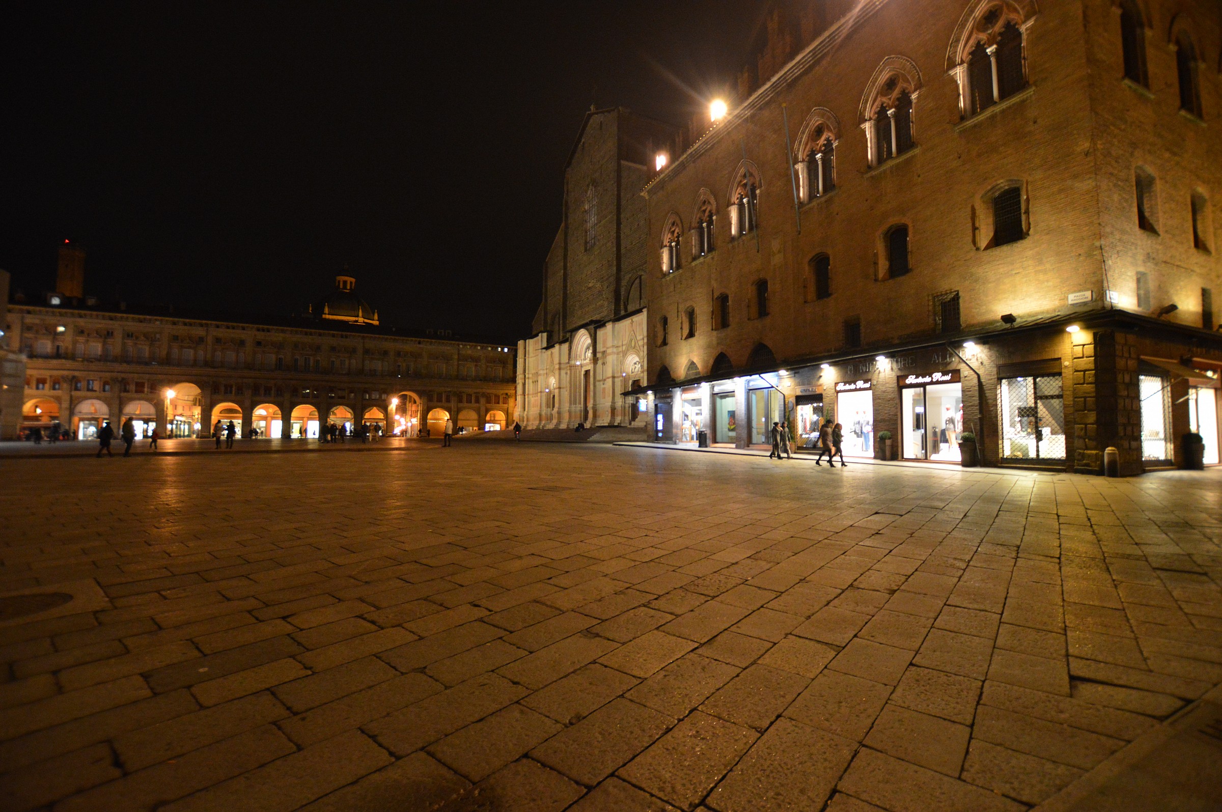 Bologna, Piazza Maggiore
