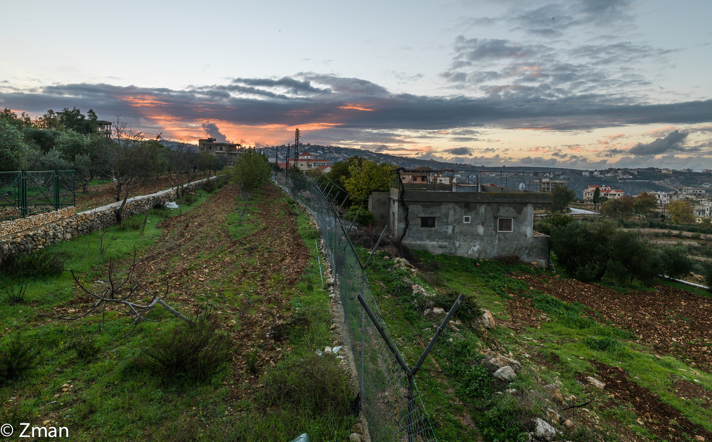 Tramonto su The Village