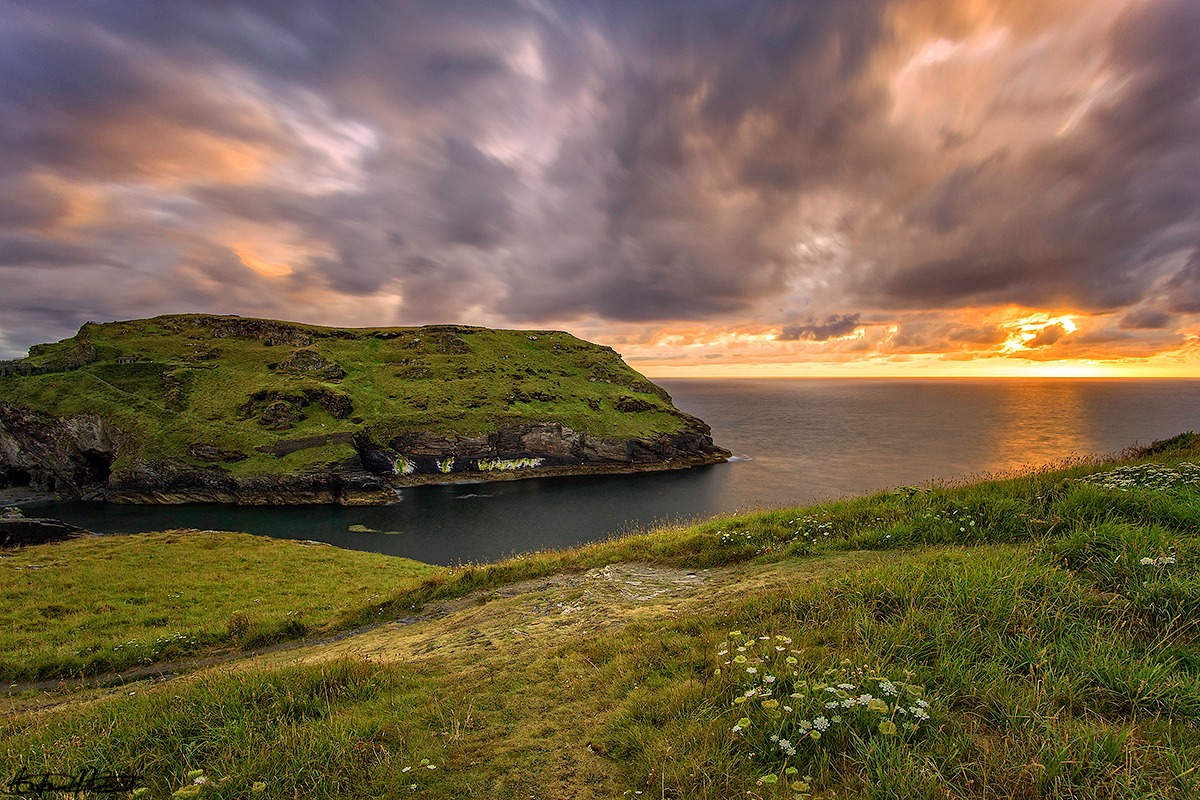 When the sun is going down...