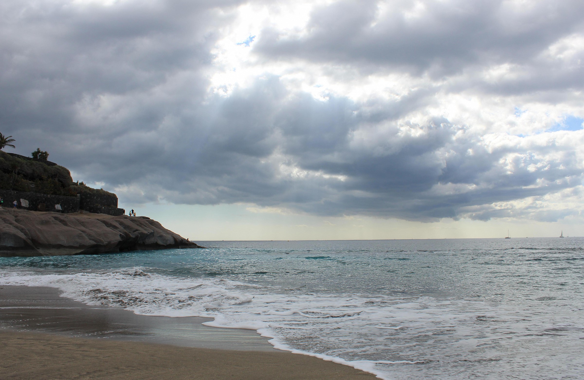 Nuvole minacciose alla Playa del Duca - Tenerife
