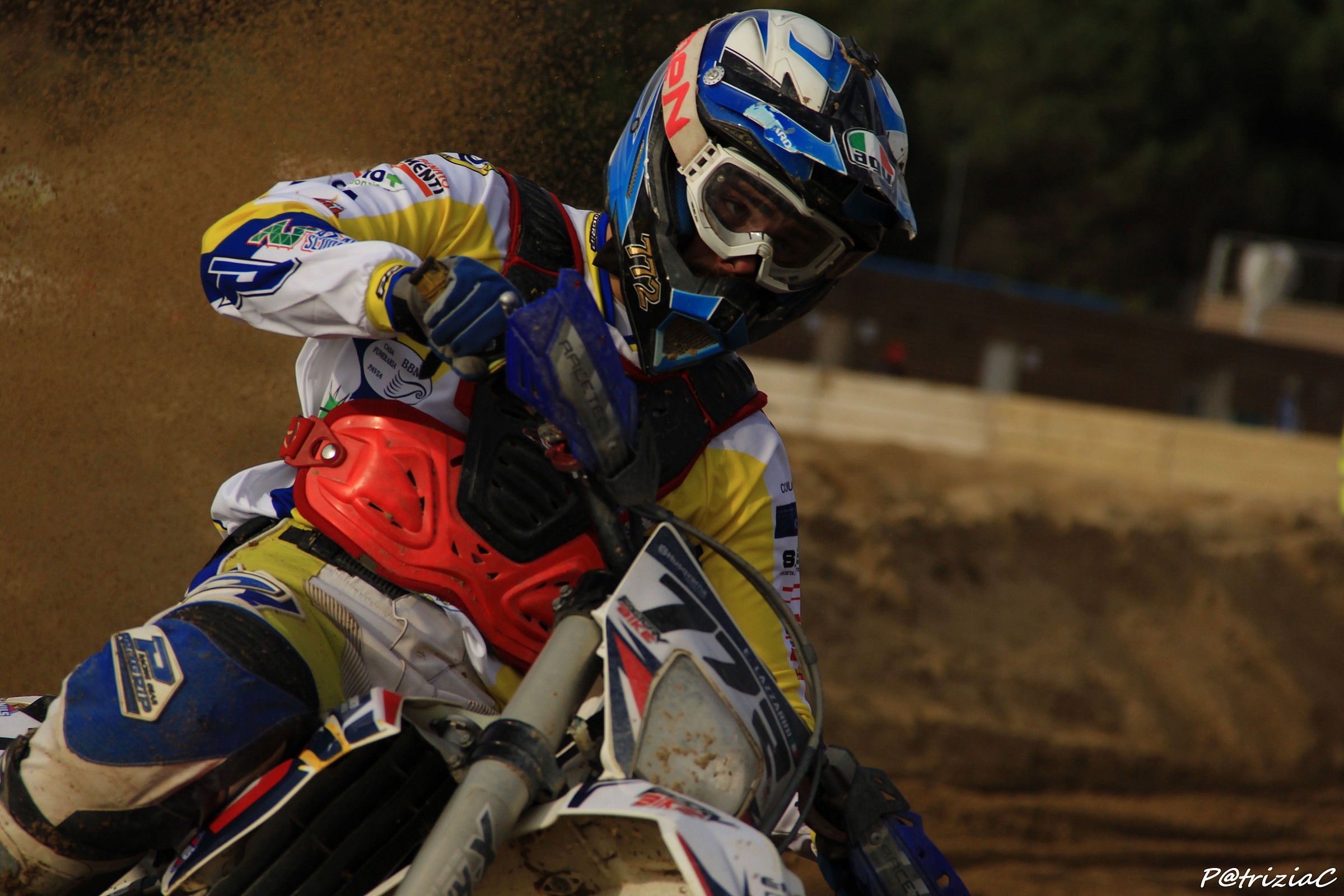 ... Motorcycles on the beach ...