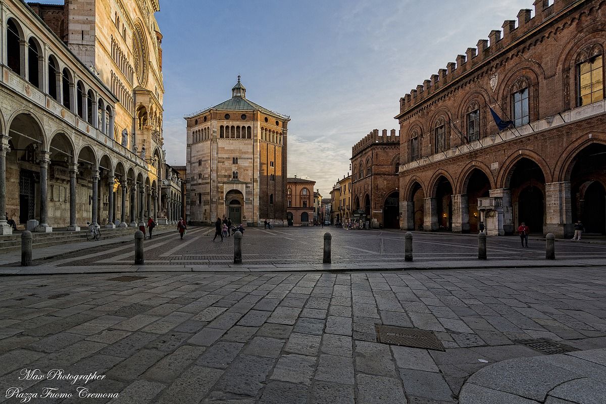 Piazza Duomo Cremona
