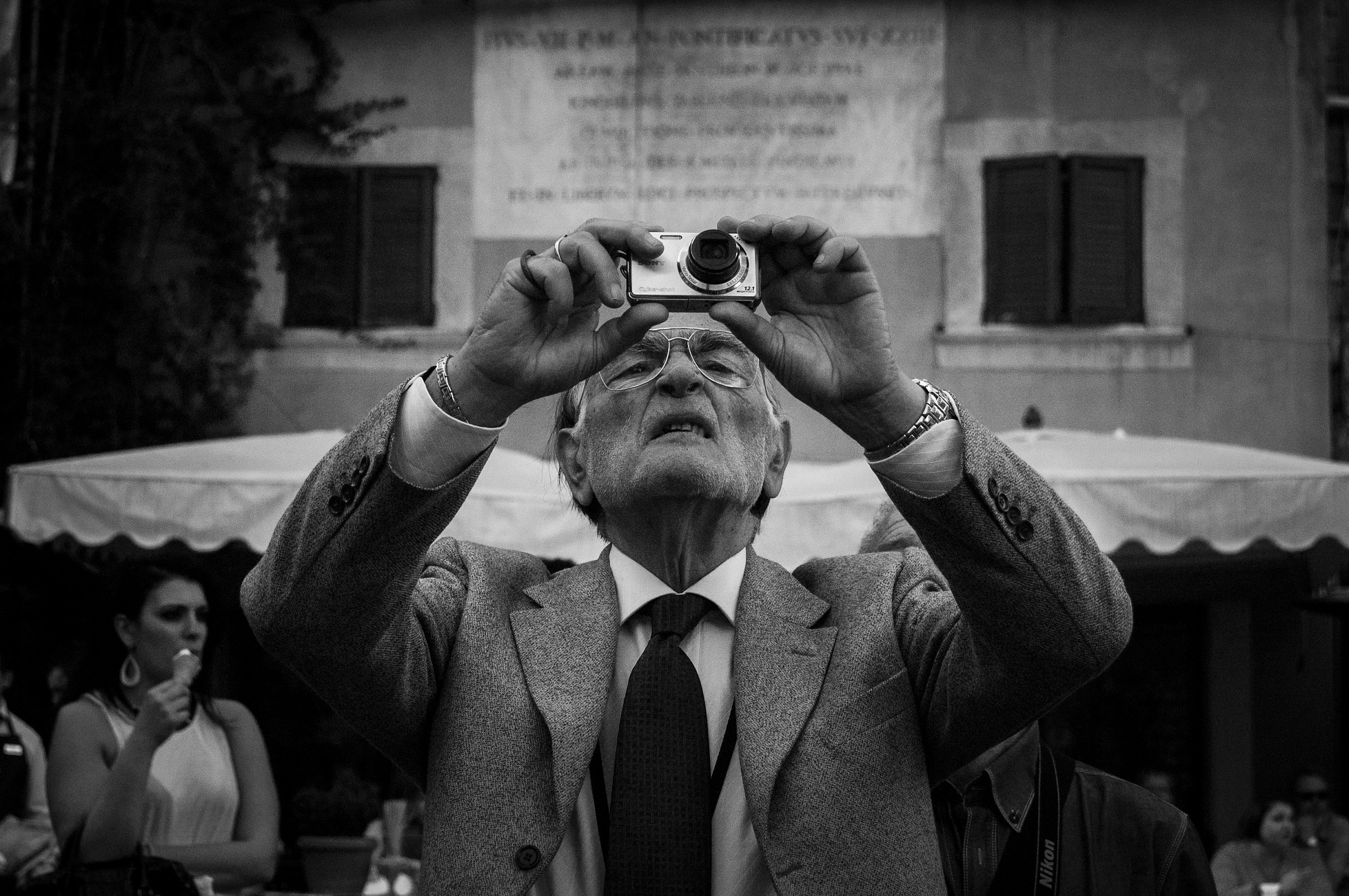 grimace photographic