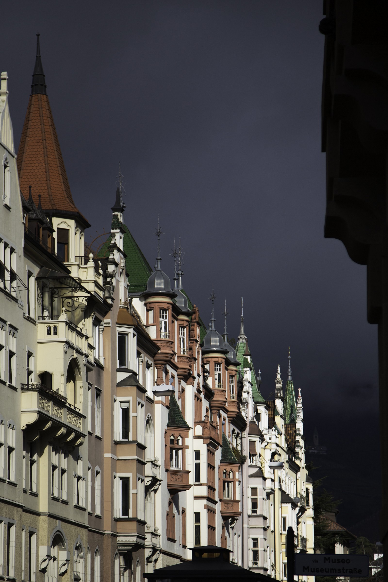 strange sky of January in Bolzano