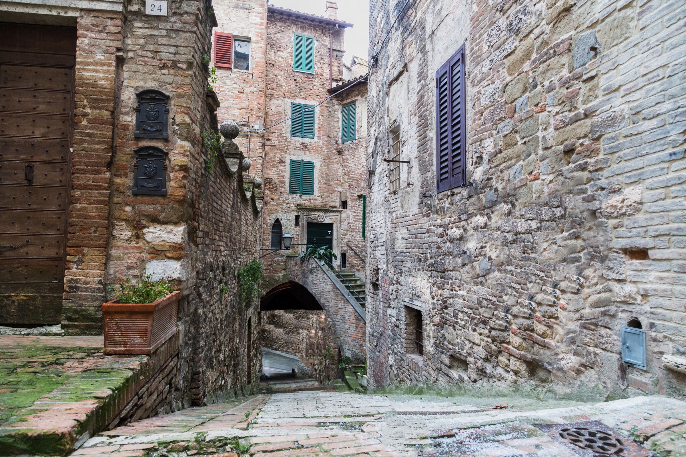 Up and Down 'the alleys