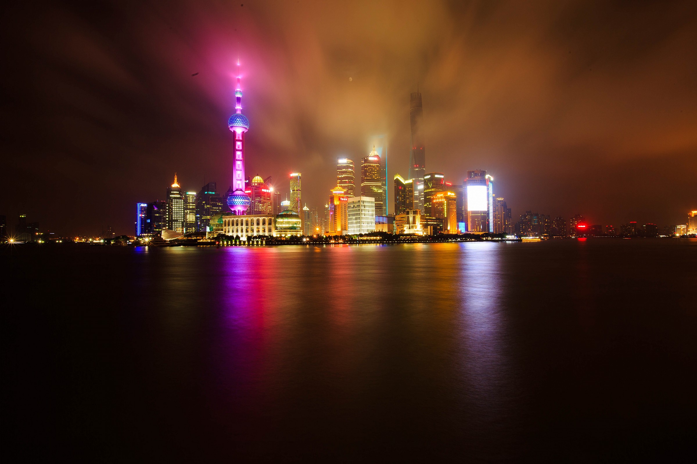 Skyline and full moon
