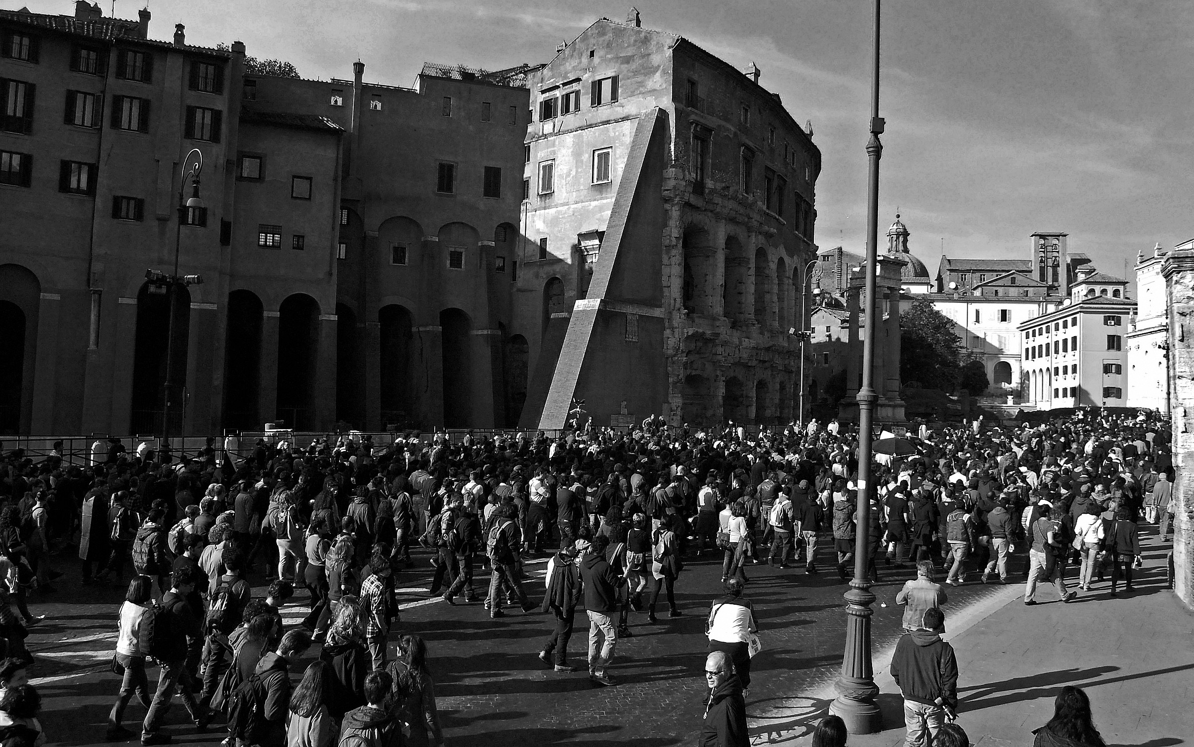 Manifestation and Rome