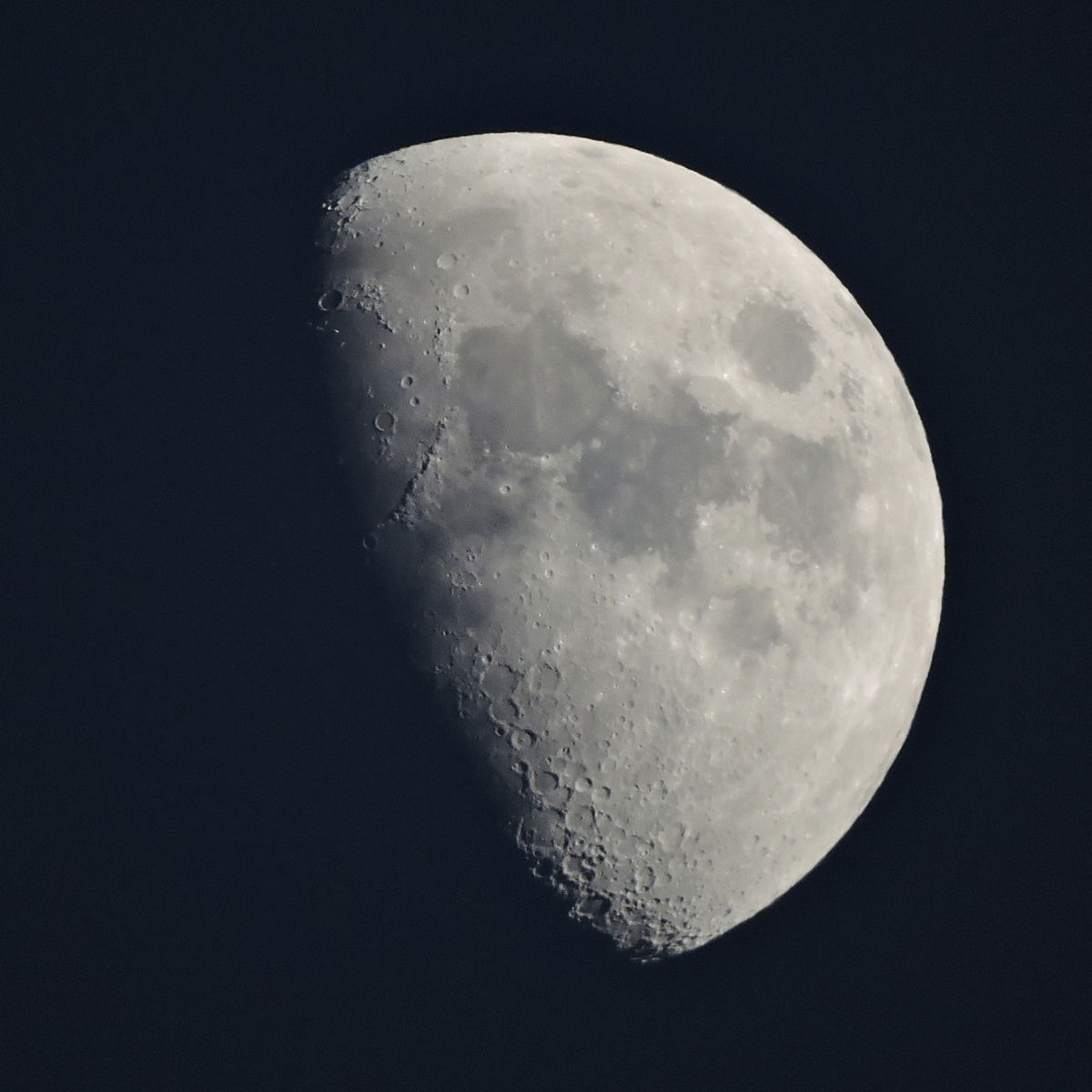 Moon of January 28, 2015 in Pisa