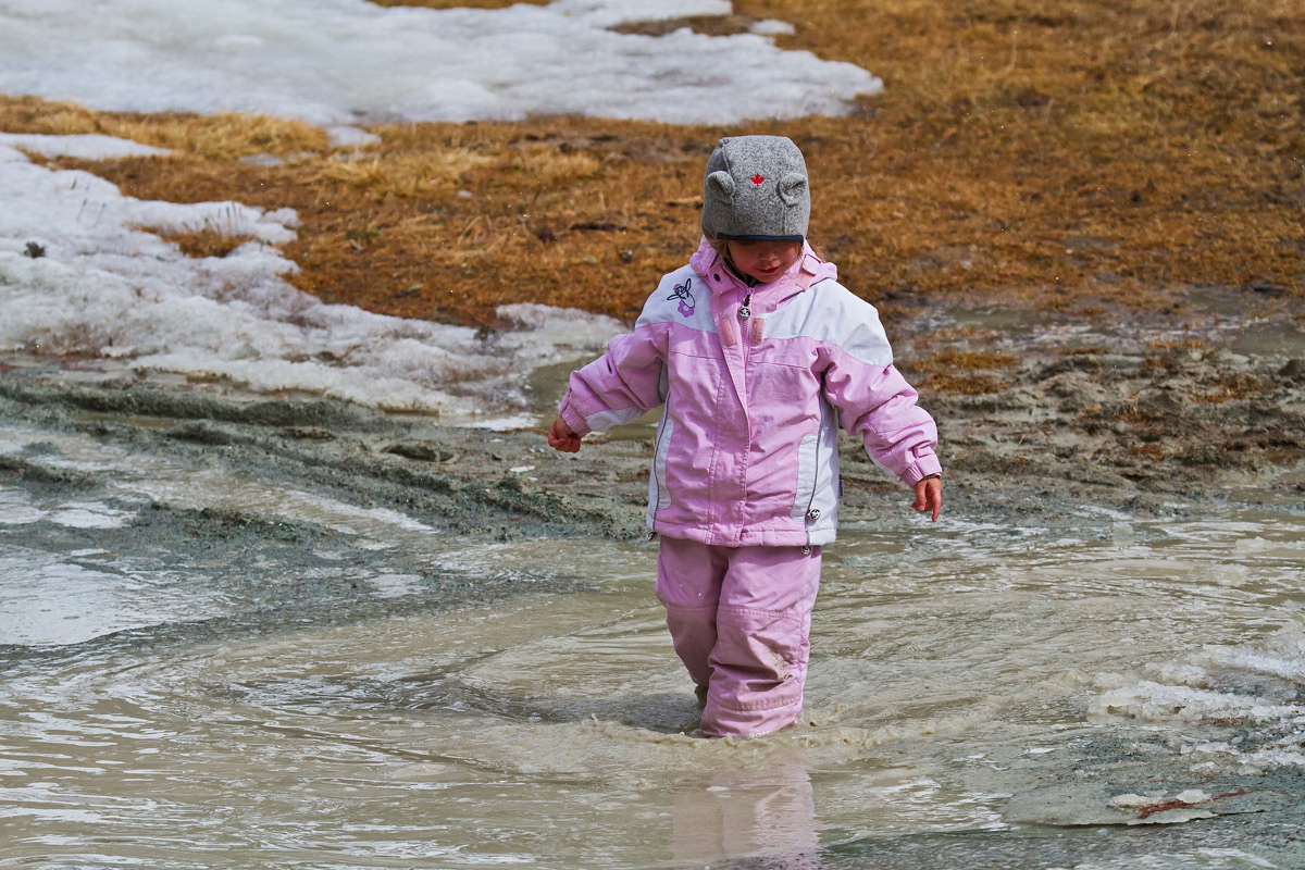 The water, the joy of children