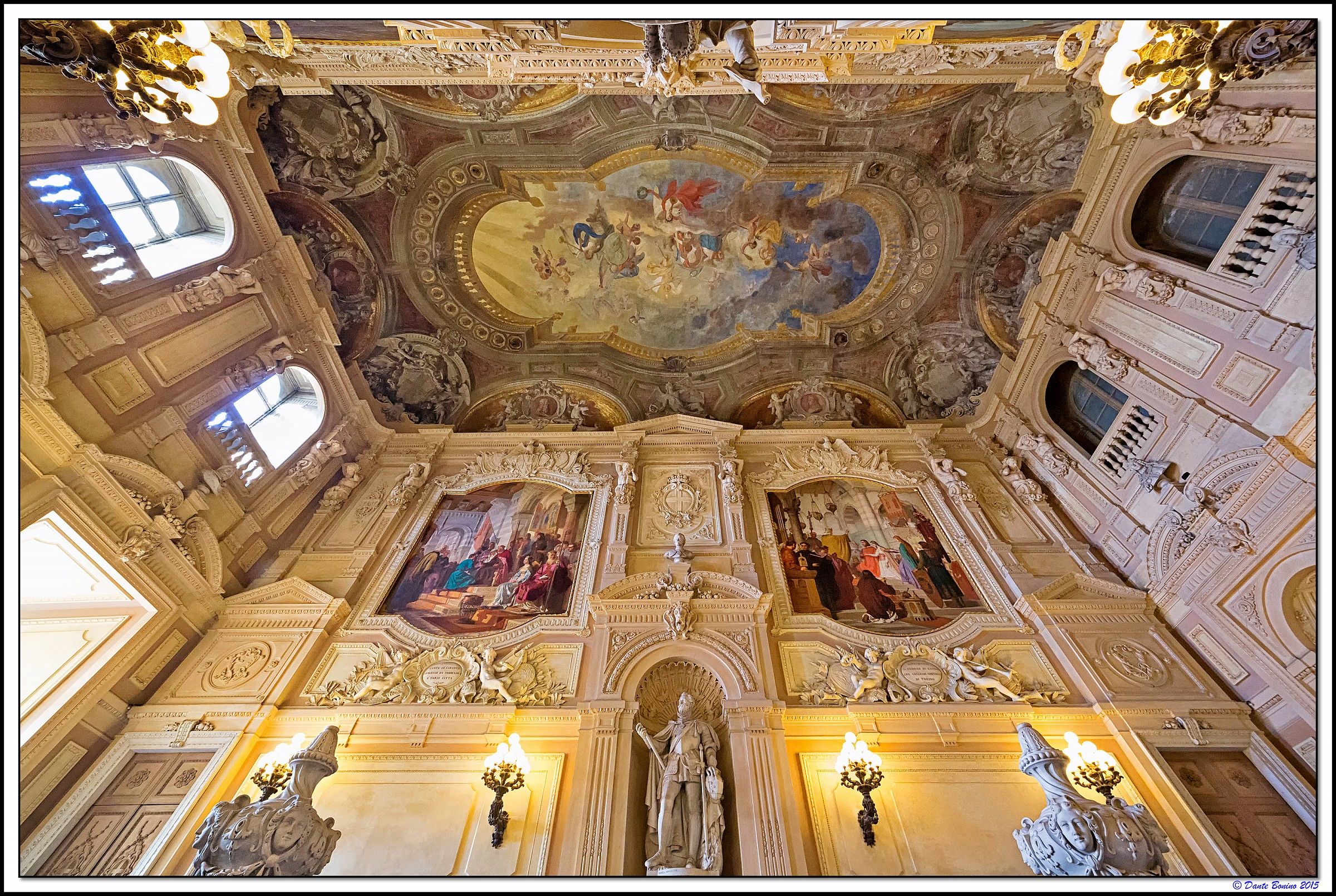 Royal Palace: Staircase d 'Honneur