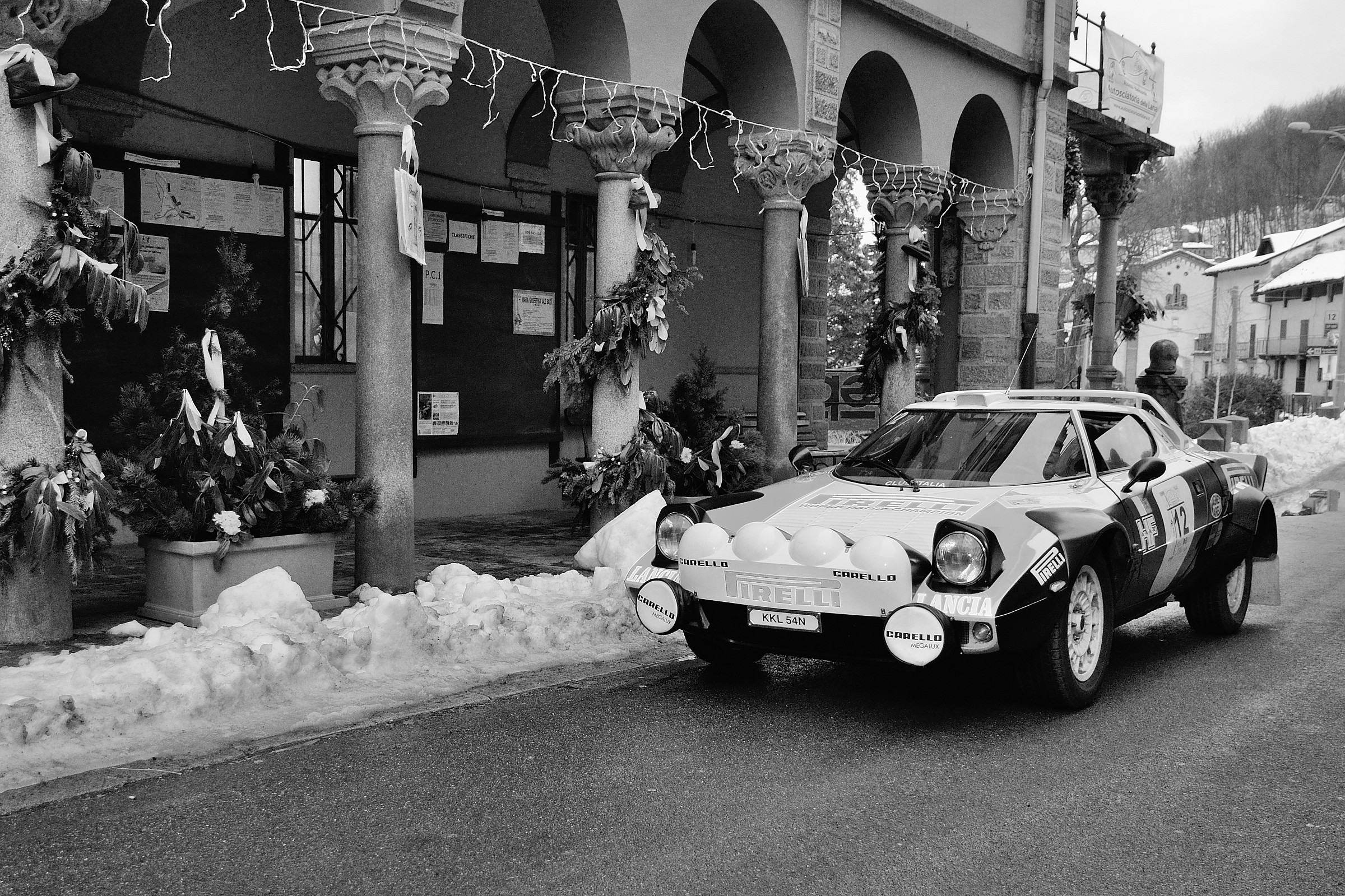stratos