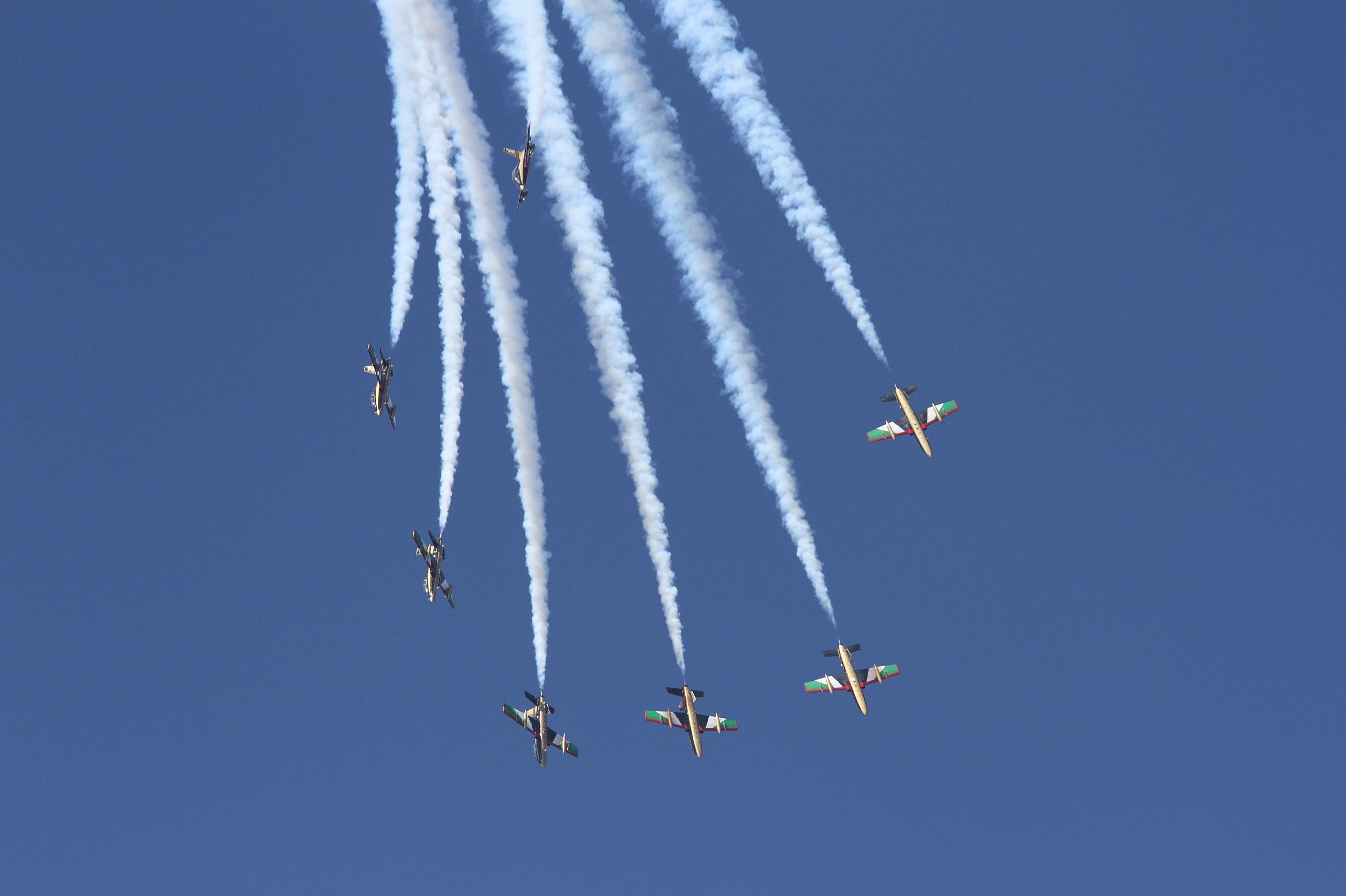 At Foursan - Opening bomb