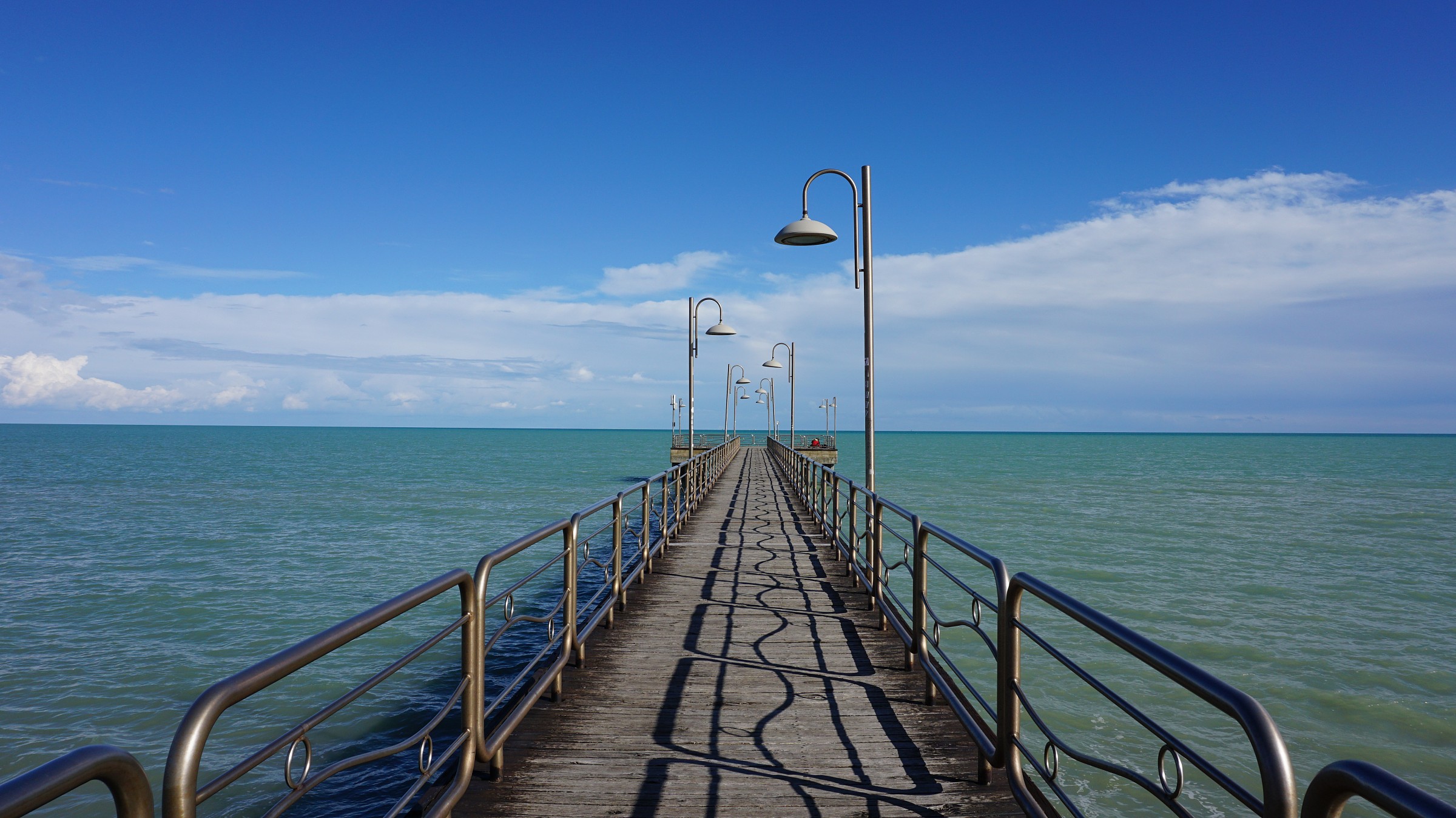 il pontile di vasto marina