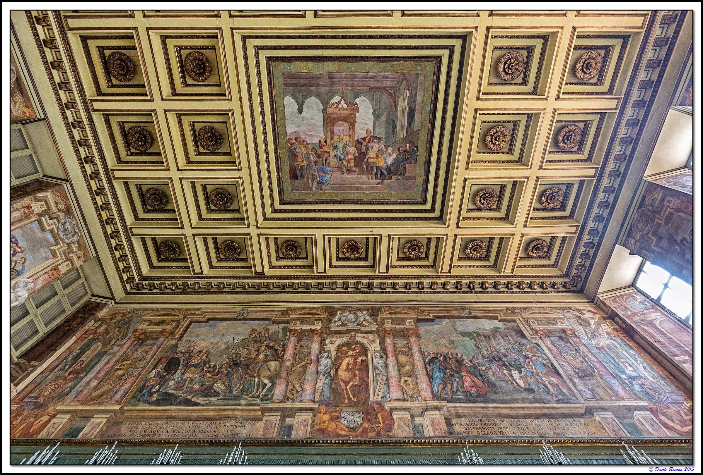 Salon of the Swiss Guard: Ceiling