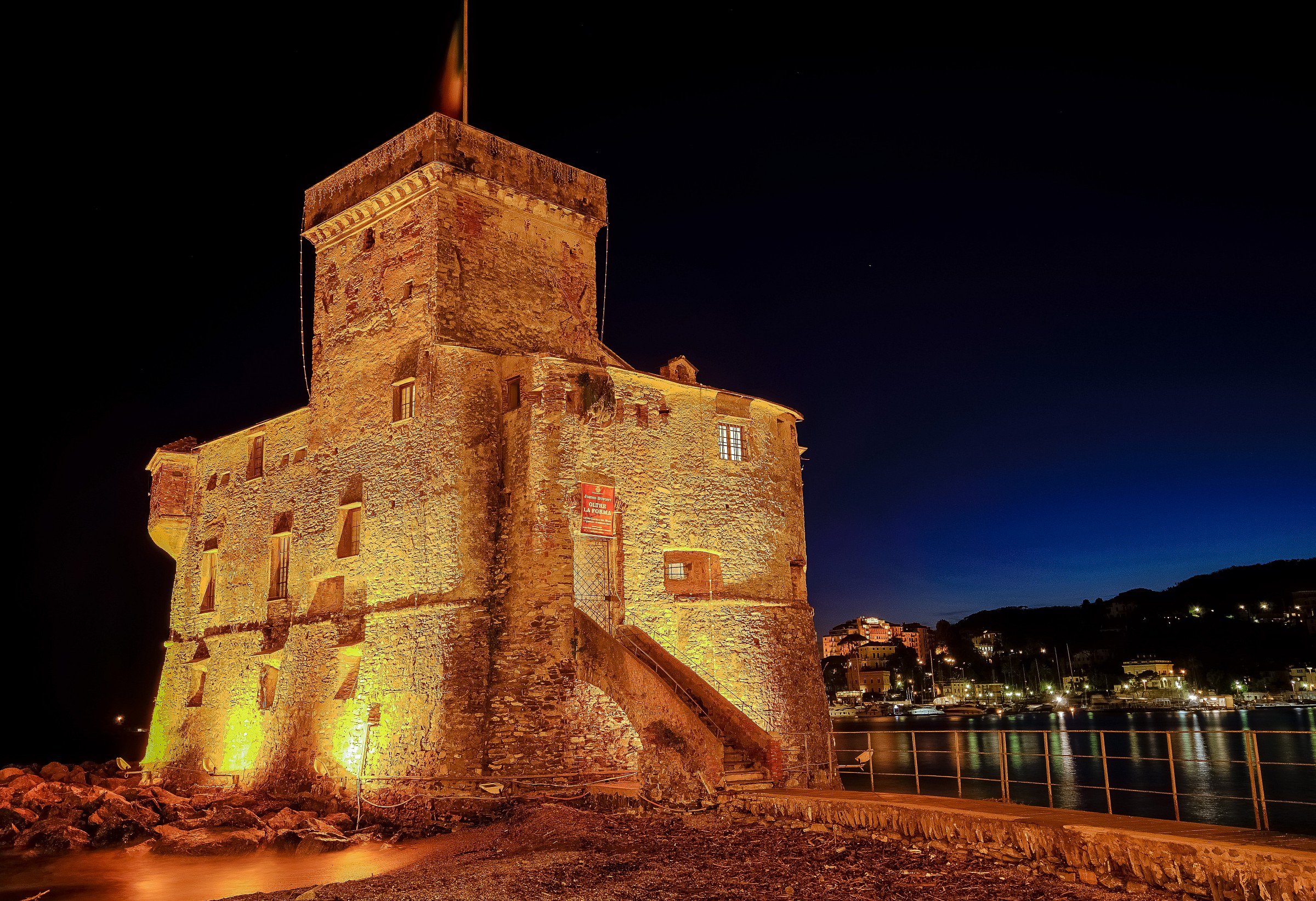 Rapallo-Ge- Castello cinquecentesco
