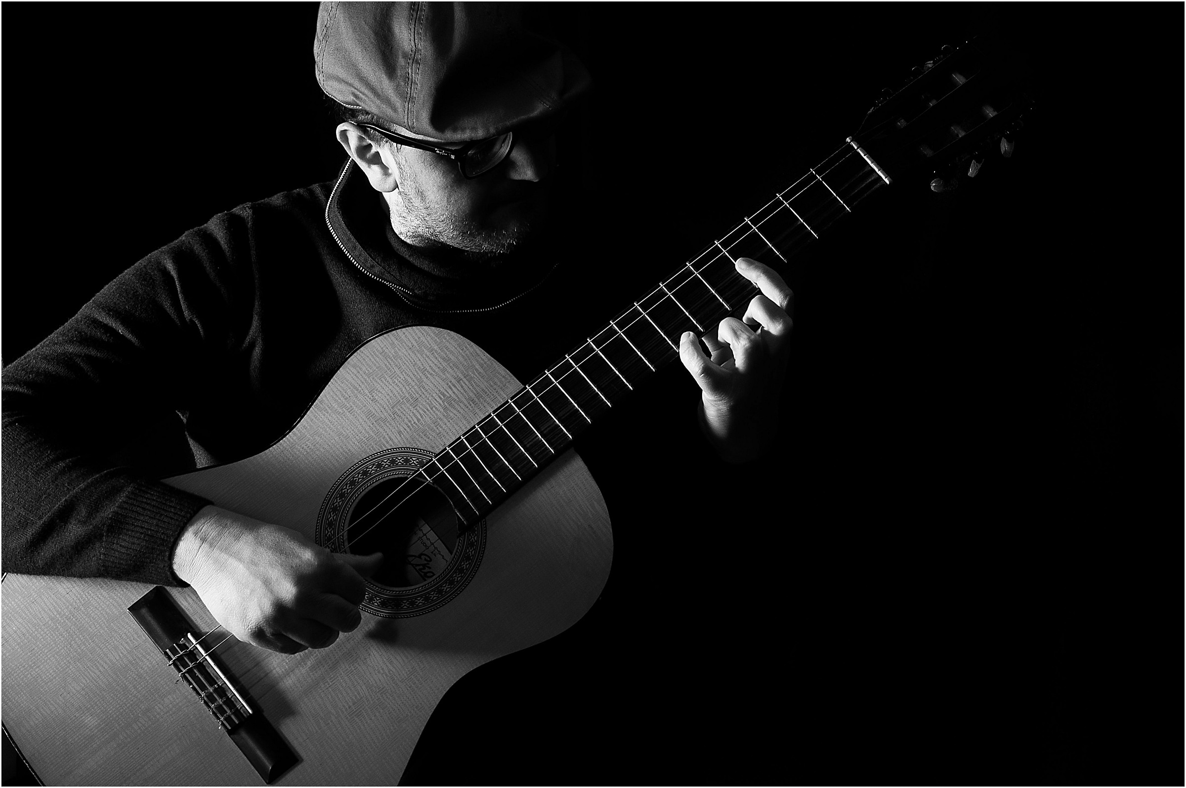 Autoritratto con chitarra