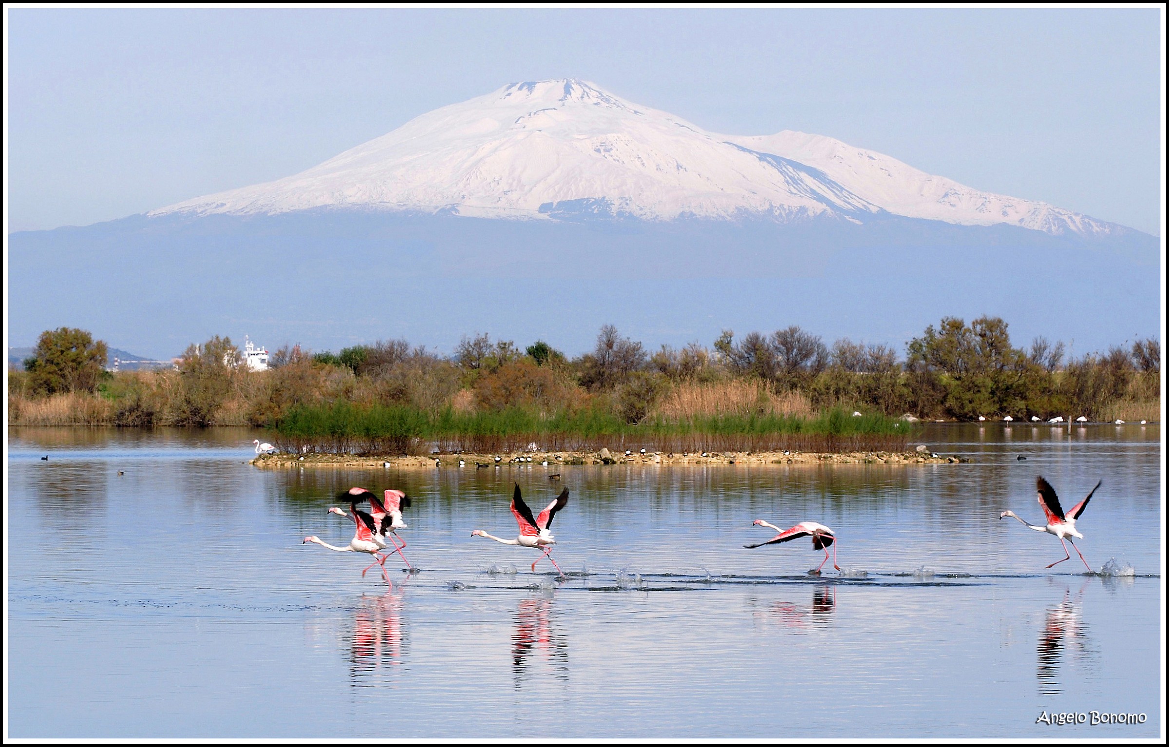 Saline di Priolo..sullo sfondo l'Etna innevata