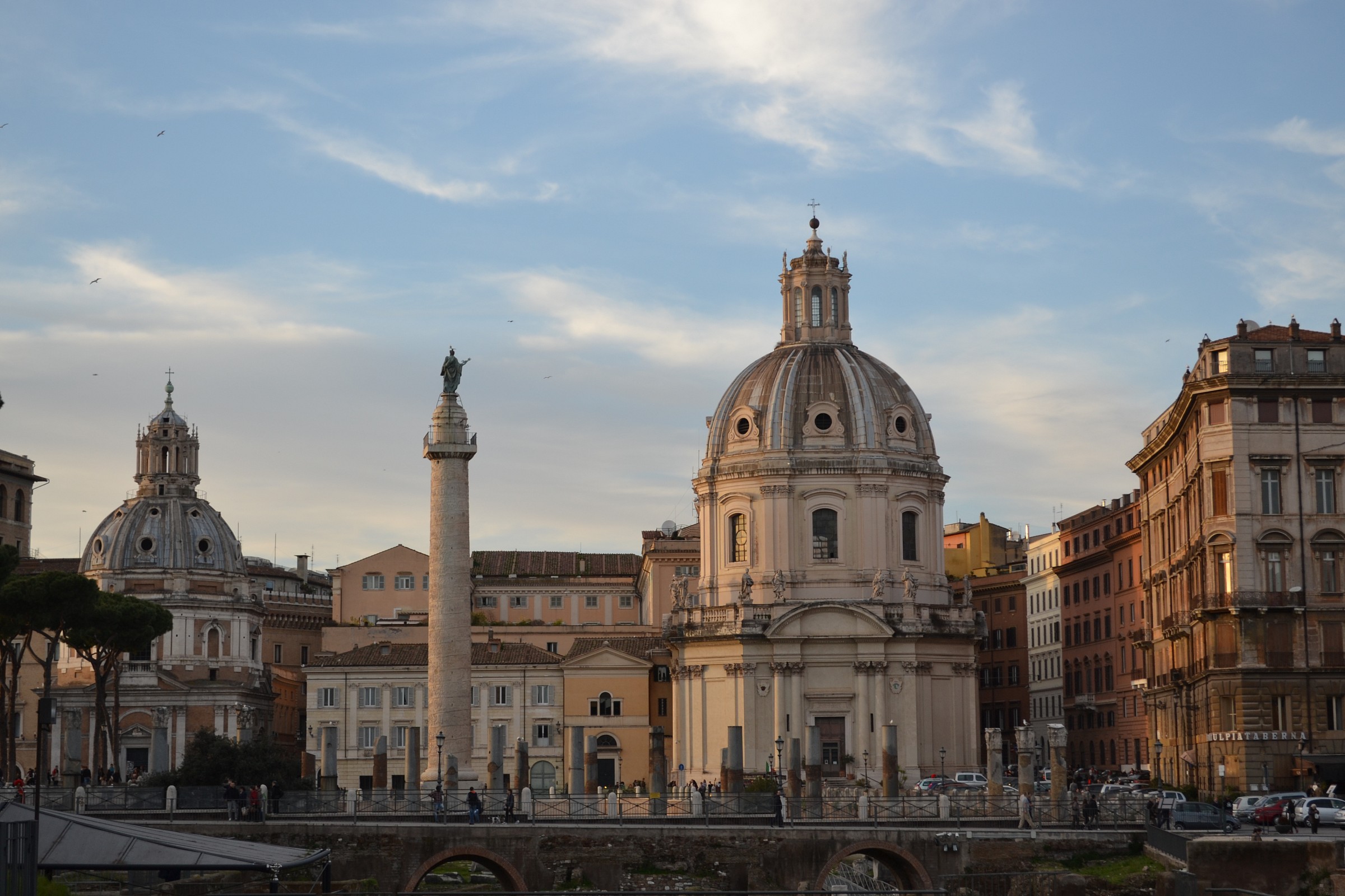 How fair Rome when he is the sunset ...