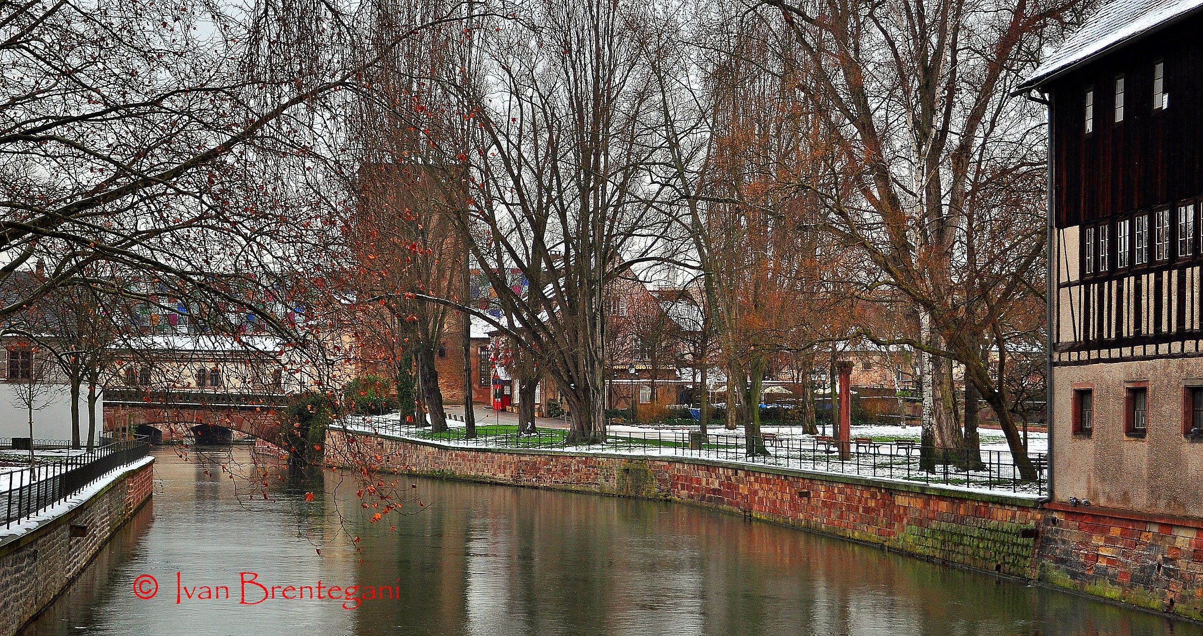 il silenzioso scorrere dell'acqua.....