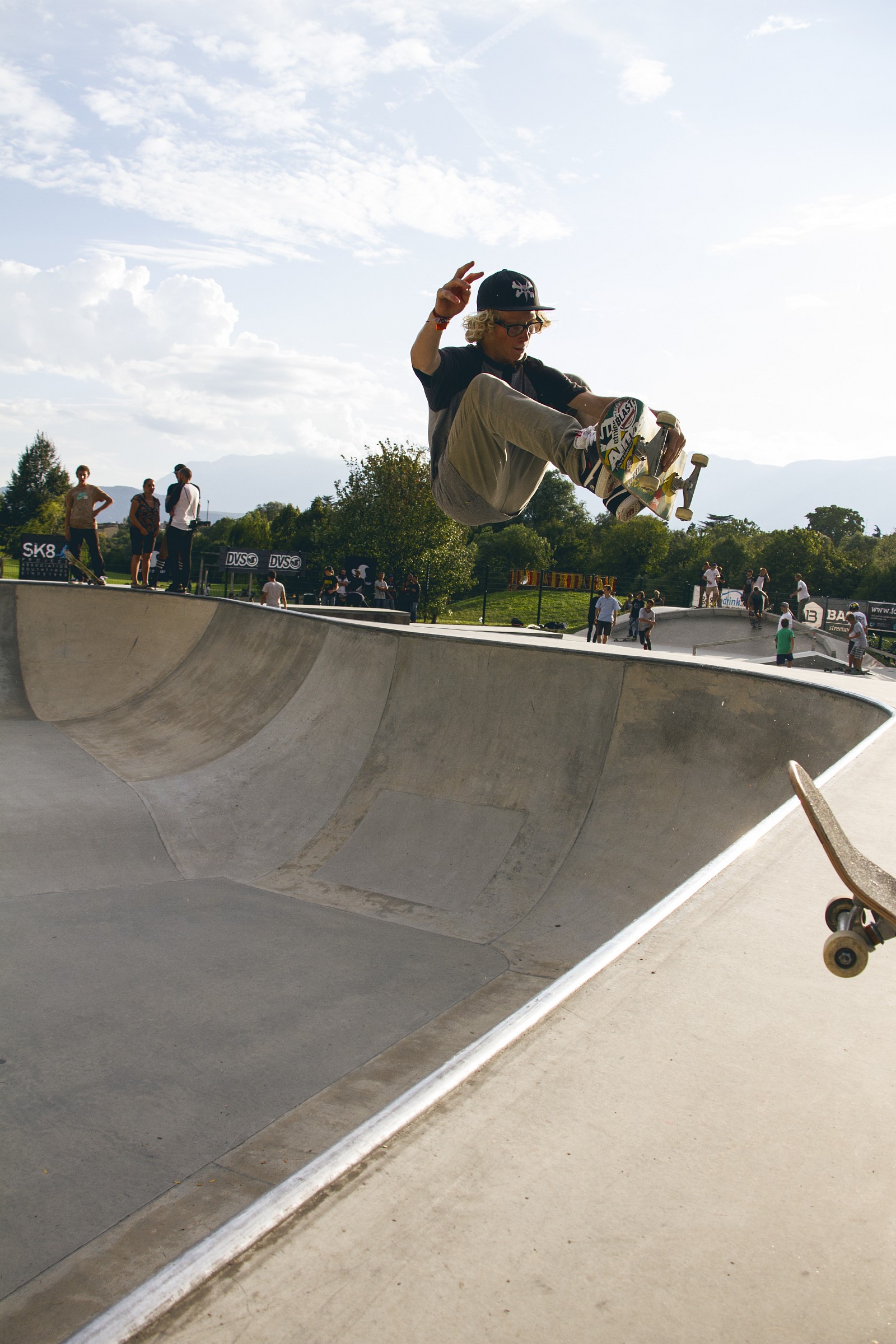 People Moving in Urban Space