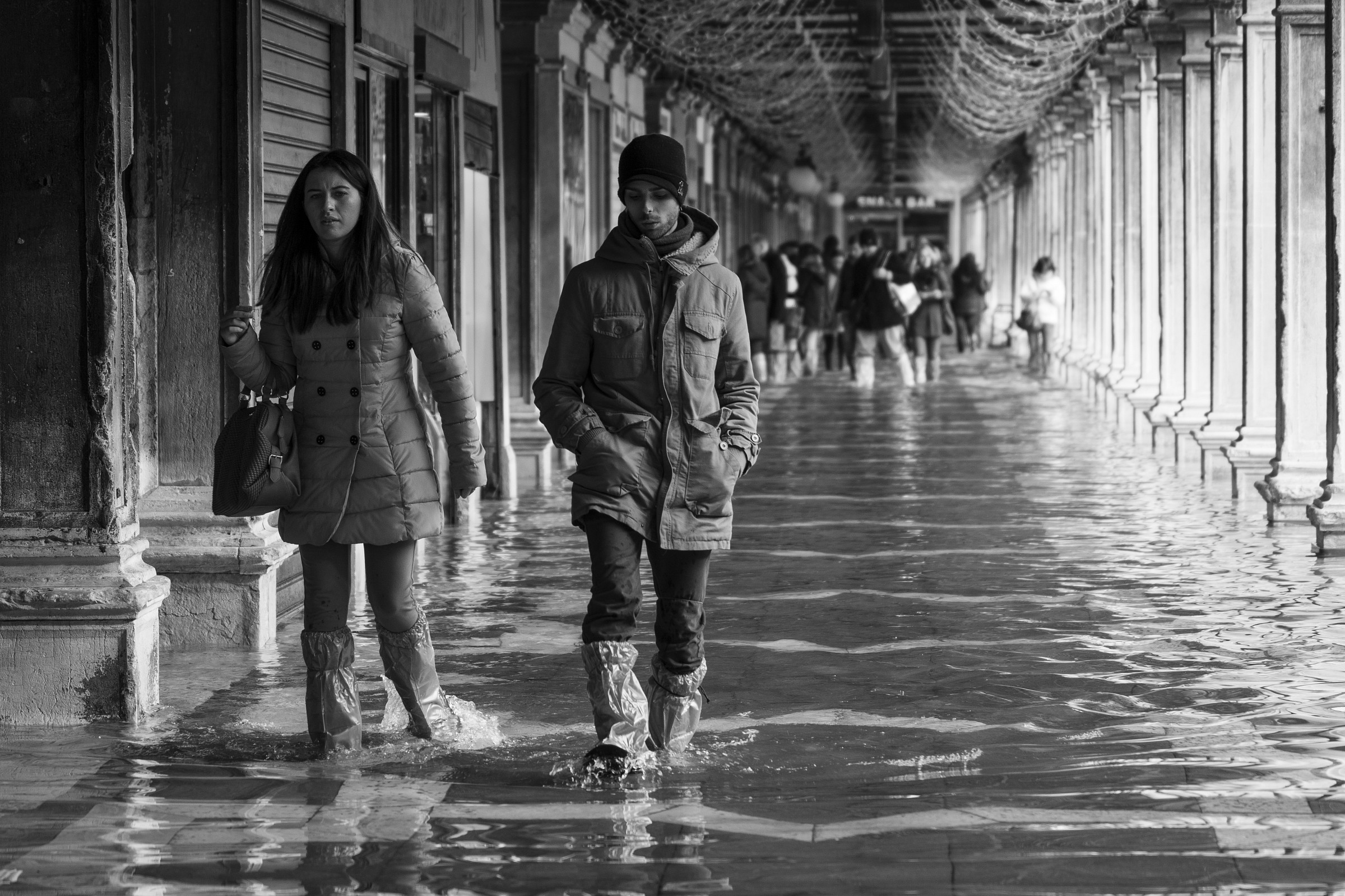 coi piè a mòjo....