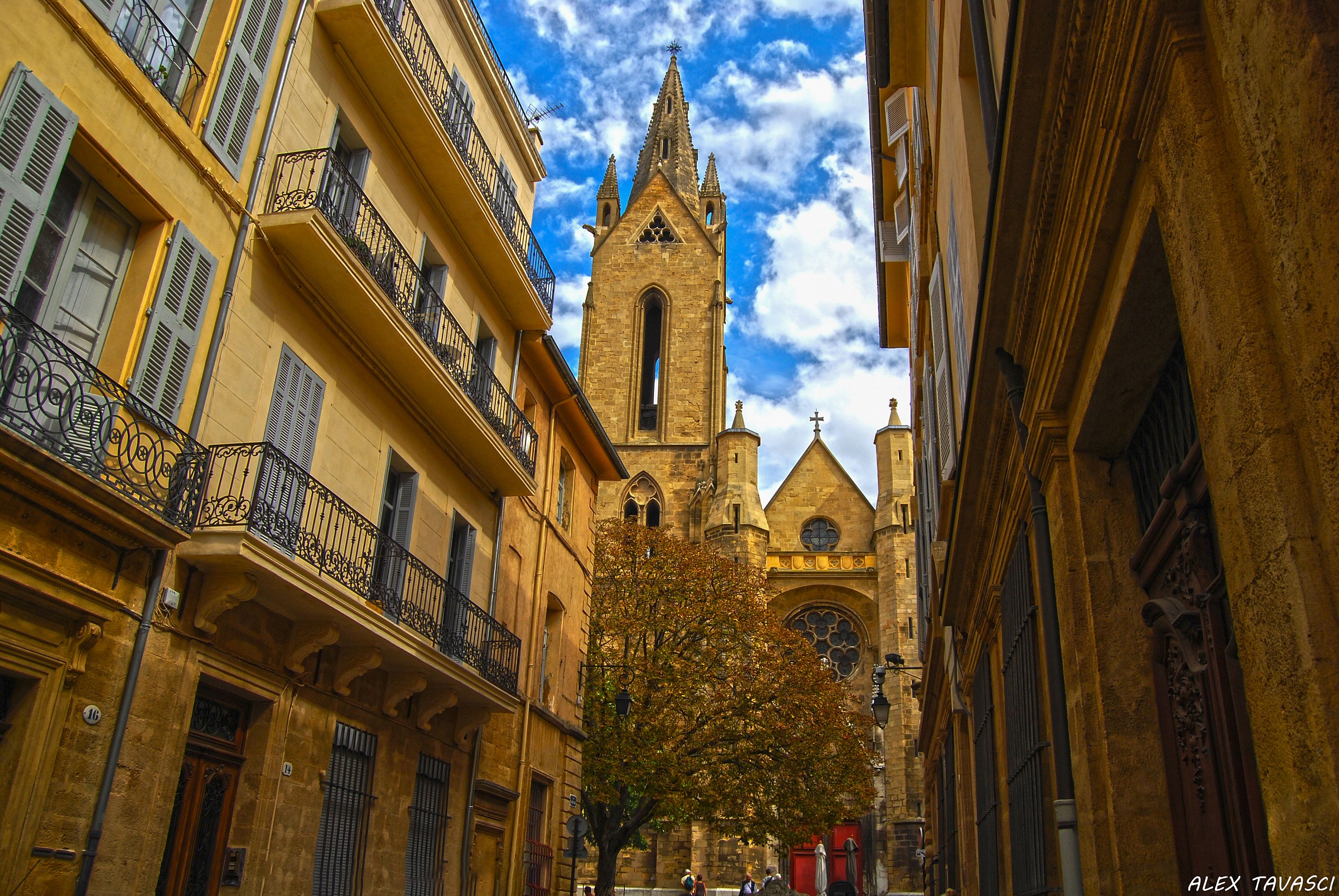 Passeggiando per Arles