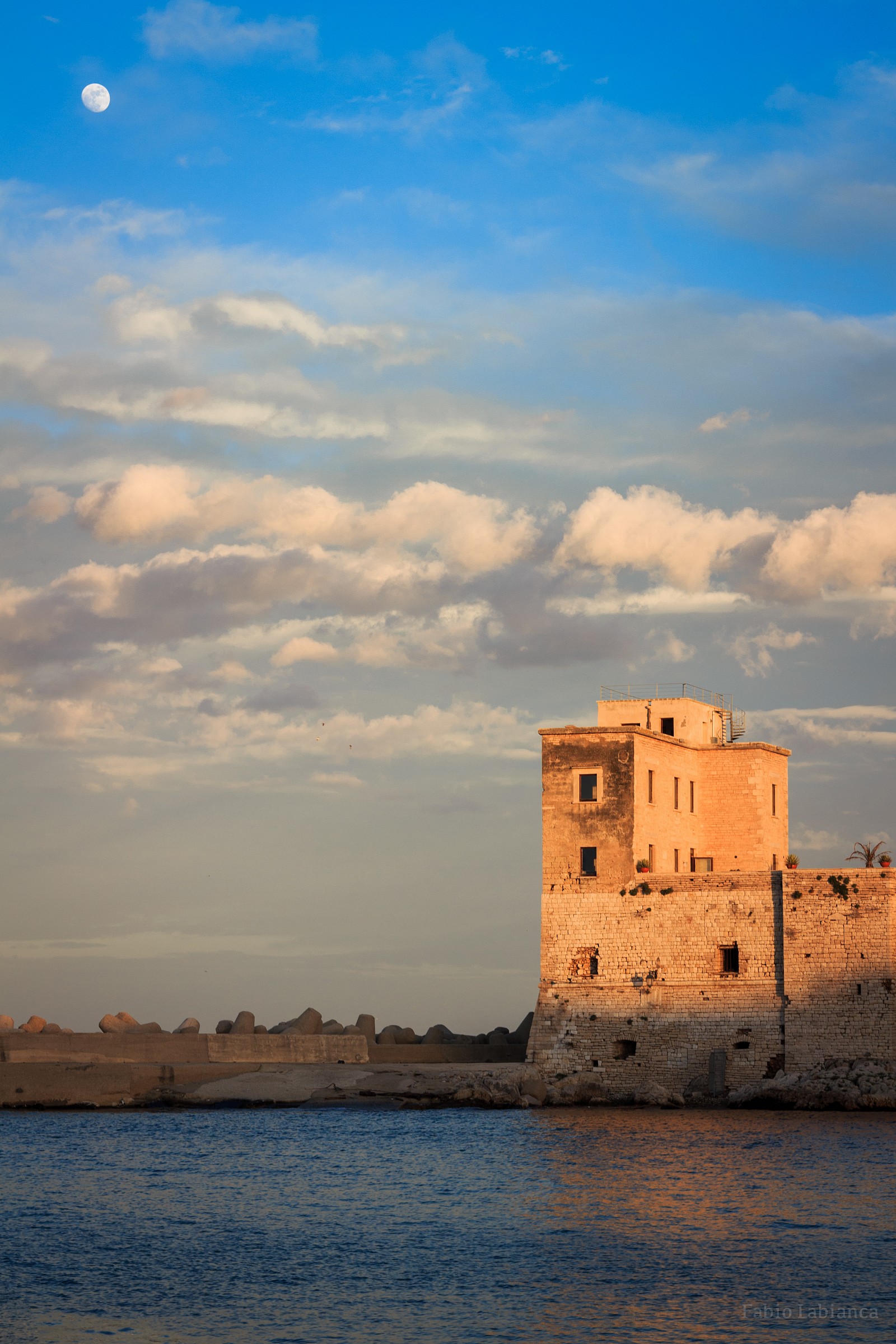 Giovinazzo - Watchtower on the Mediterranean