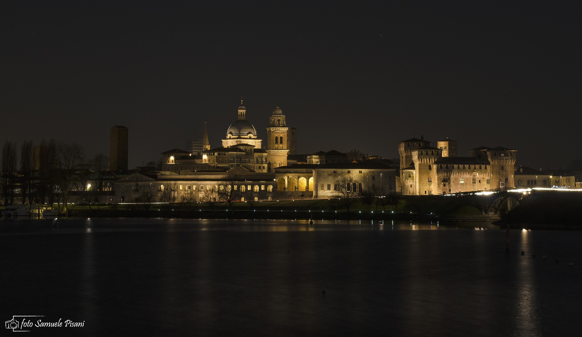 Mantova di notte