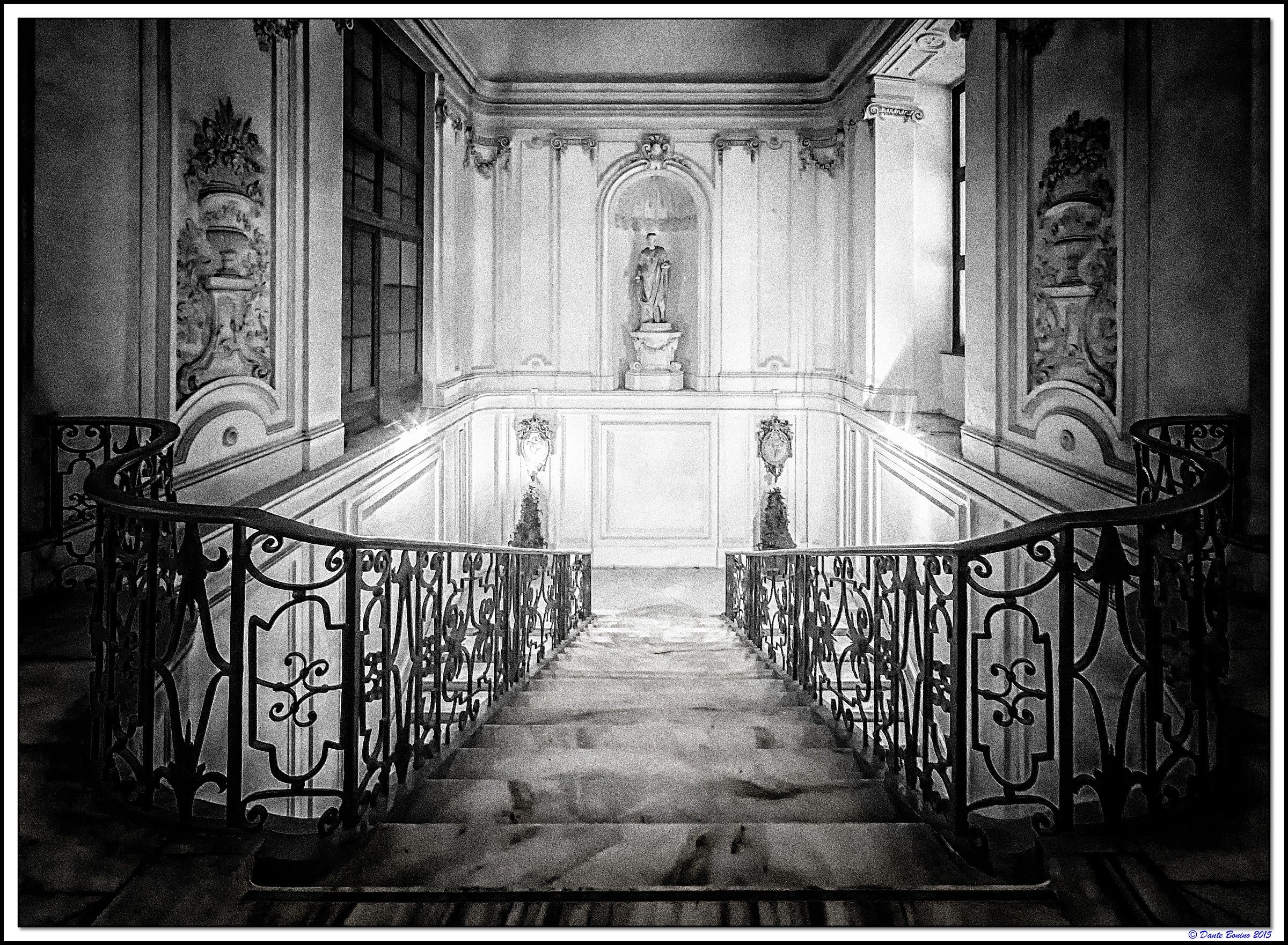 La Scala of Scissors 2