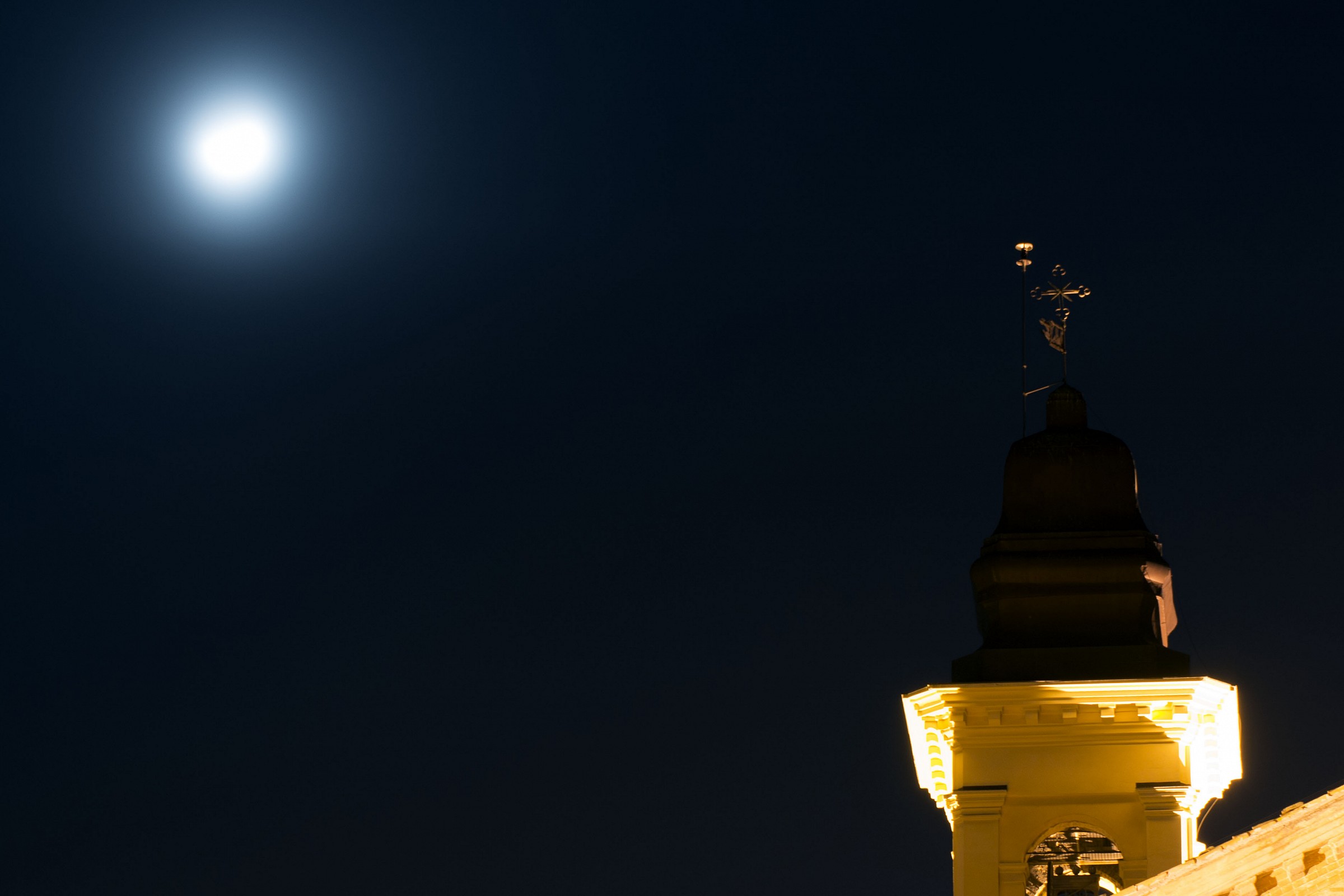 Dialogue between lights ...