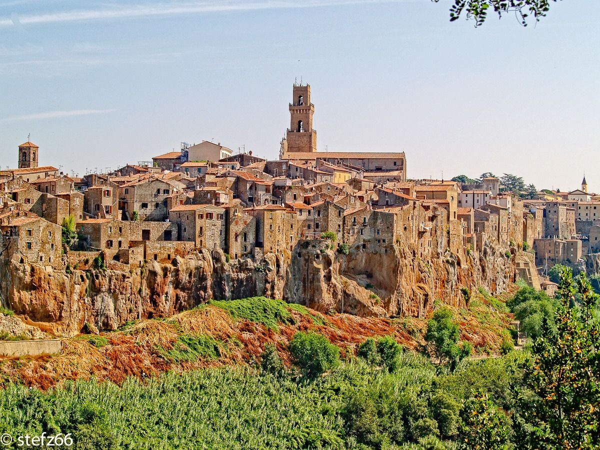 Pitigliano - la città del tufo