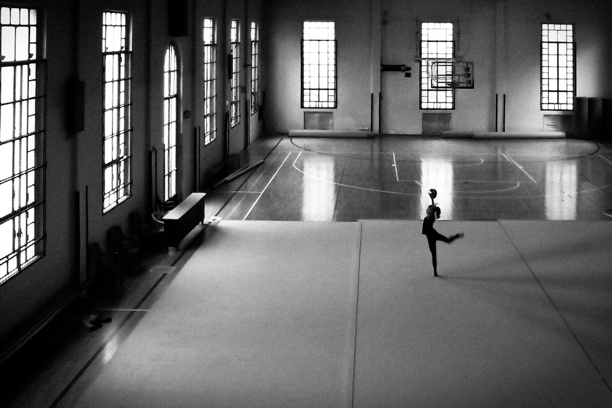 Una palestra grande grande