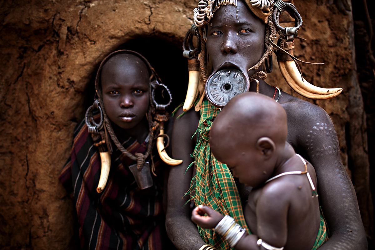 generations mursi .. ethiopia