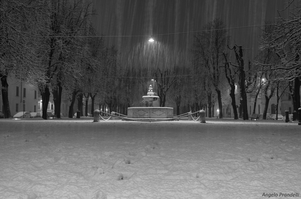 Piazza Tebaldo Brusato