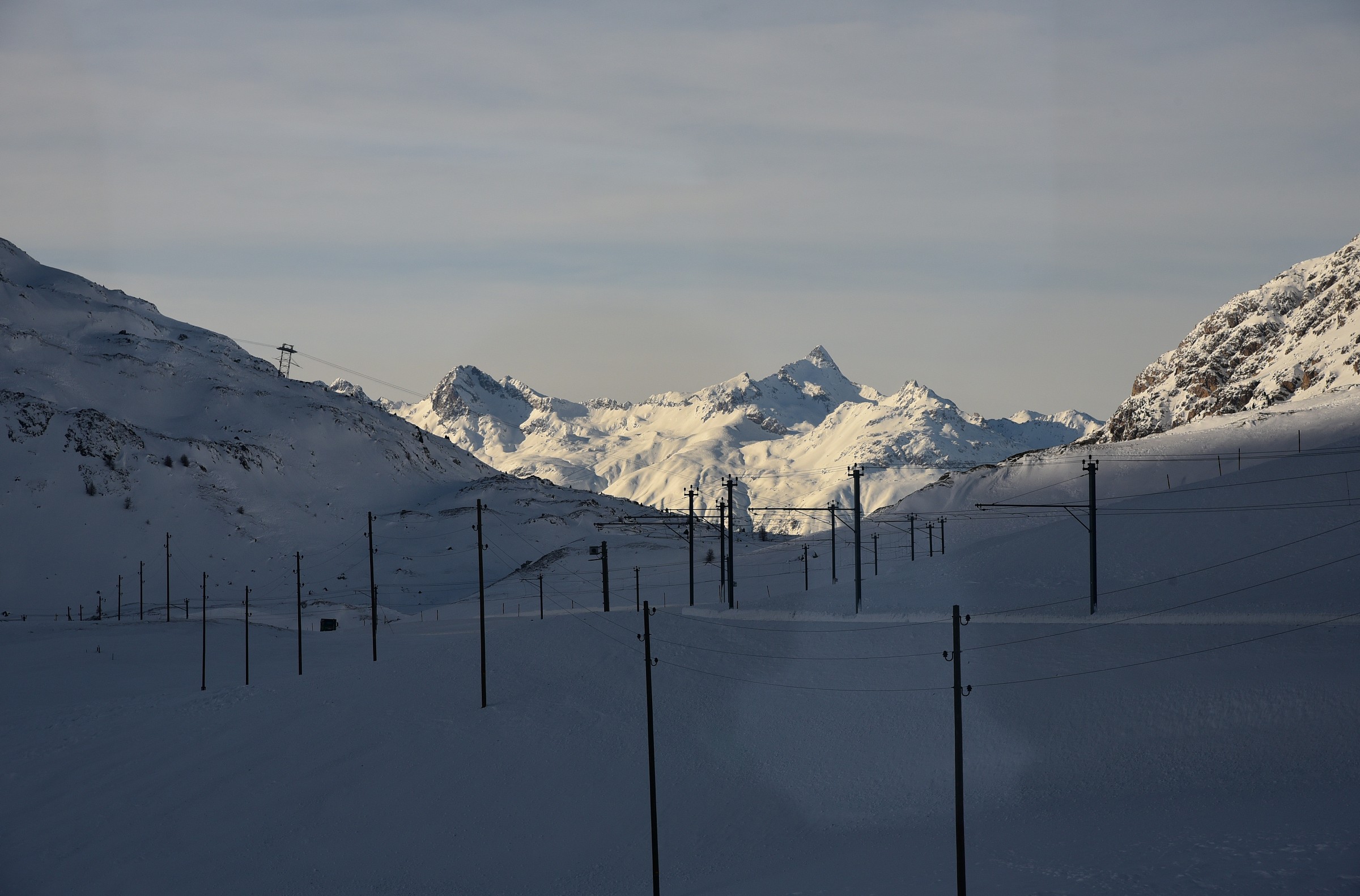 9 - tralicci tra la neve