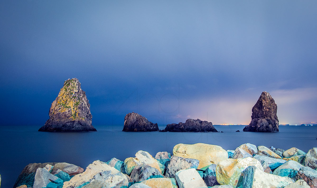 Acitrezza night long exposure