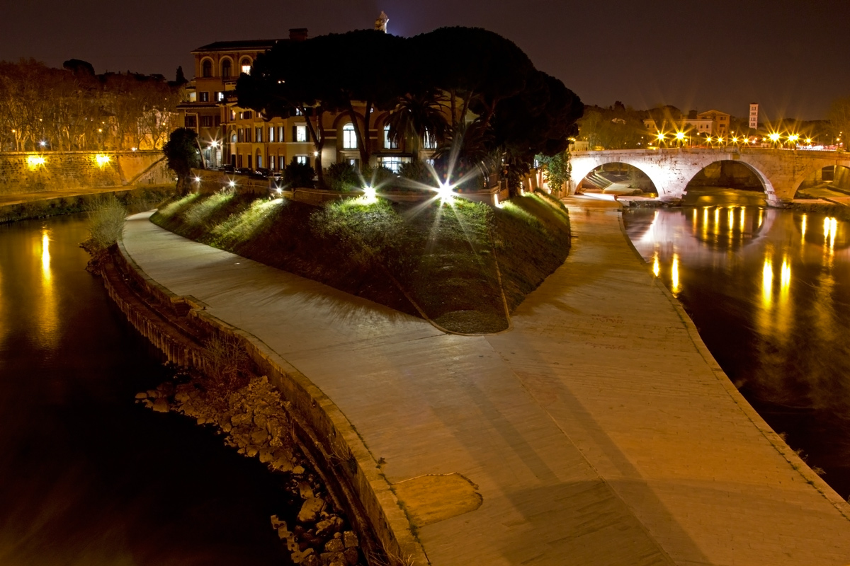 Tiber Island