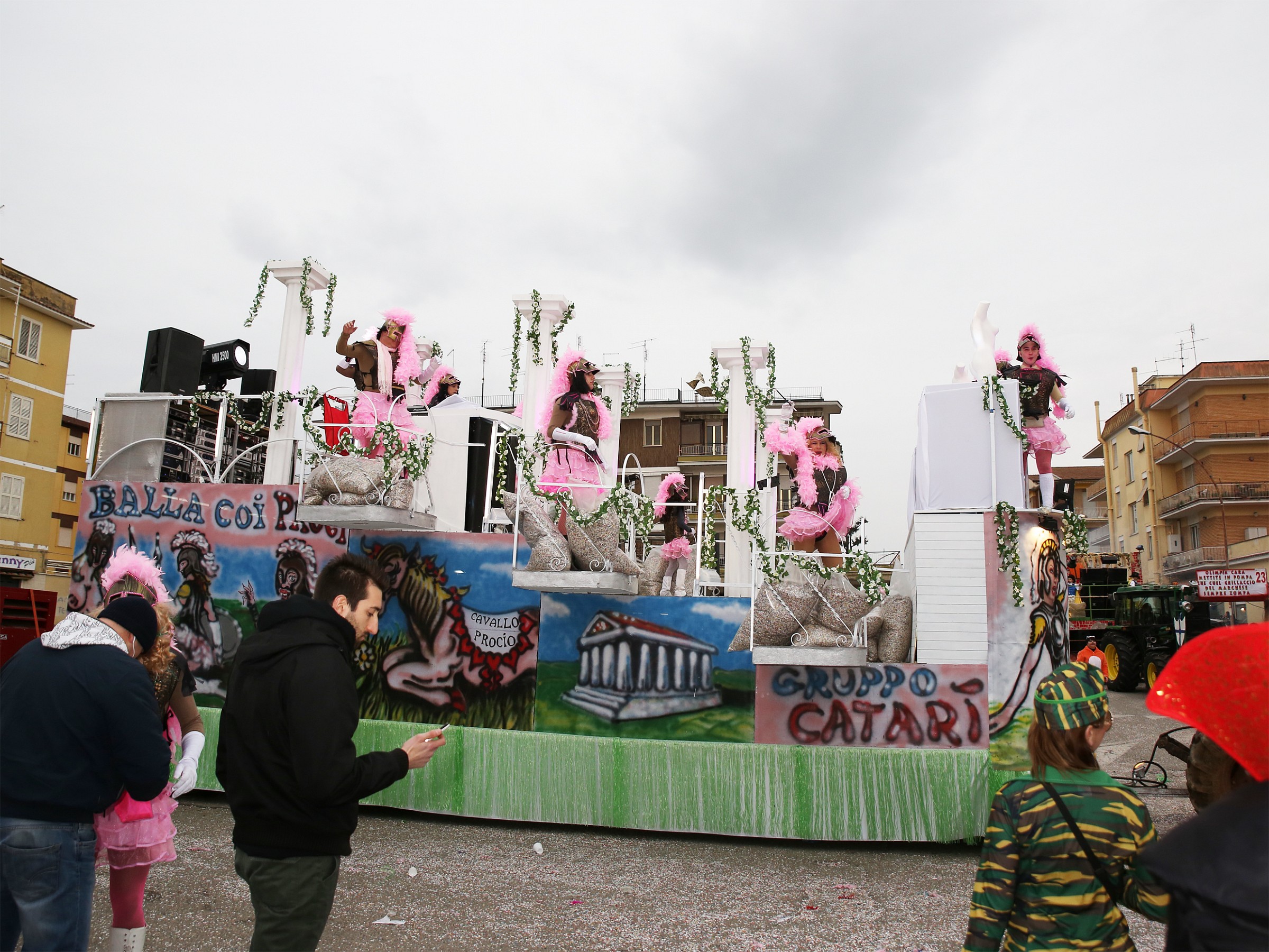 The Proci- of trolley (Group Cathars')