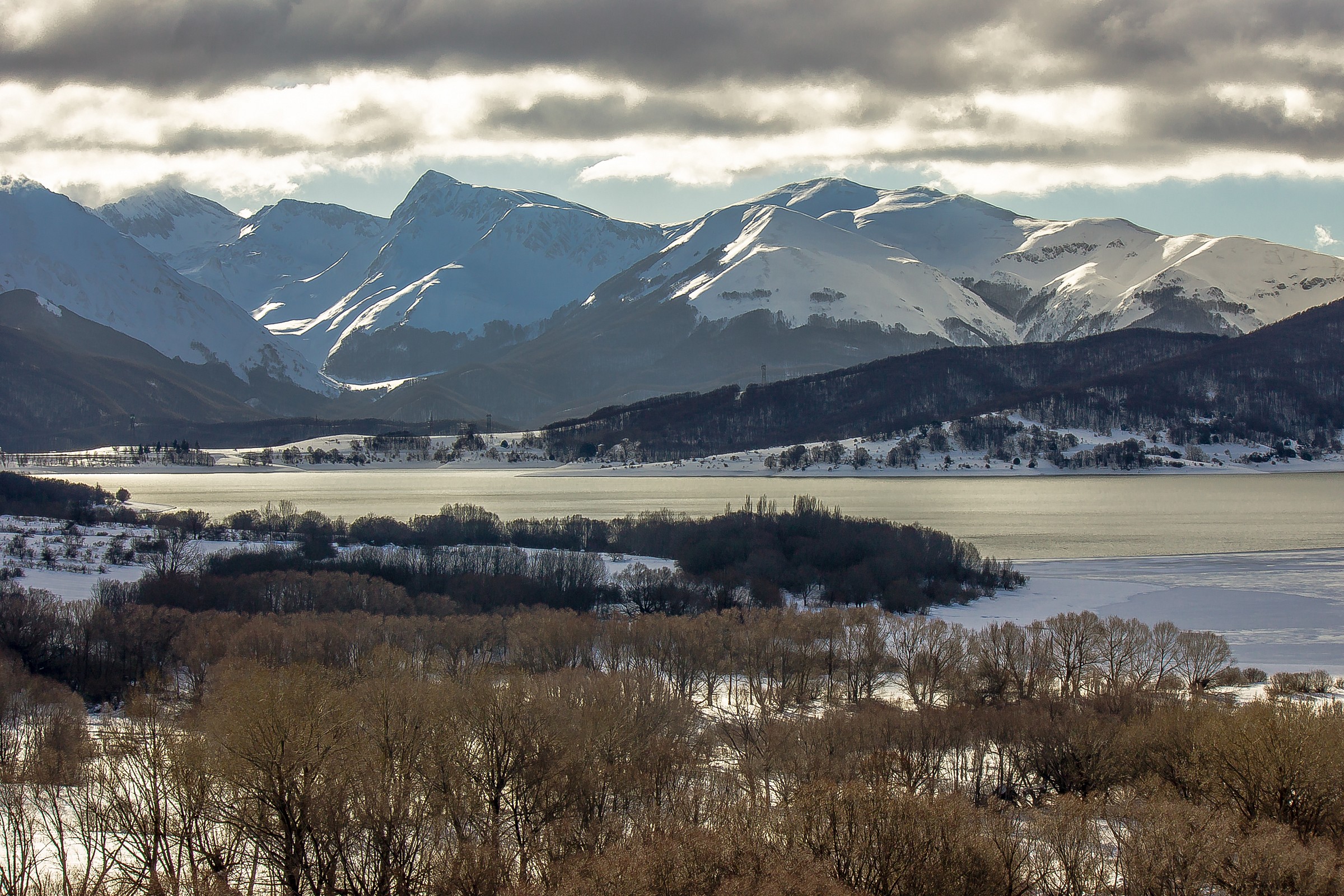 Lago Di Campotosto (aq)