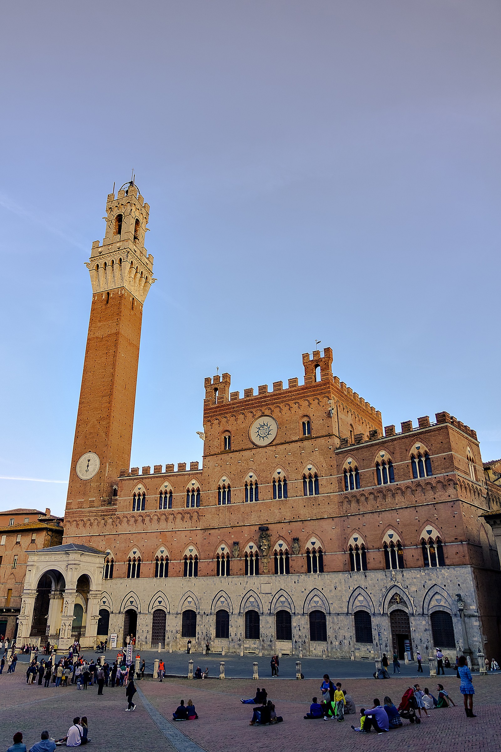 Piazza del Campo and Mangia Tower - Siena