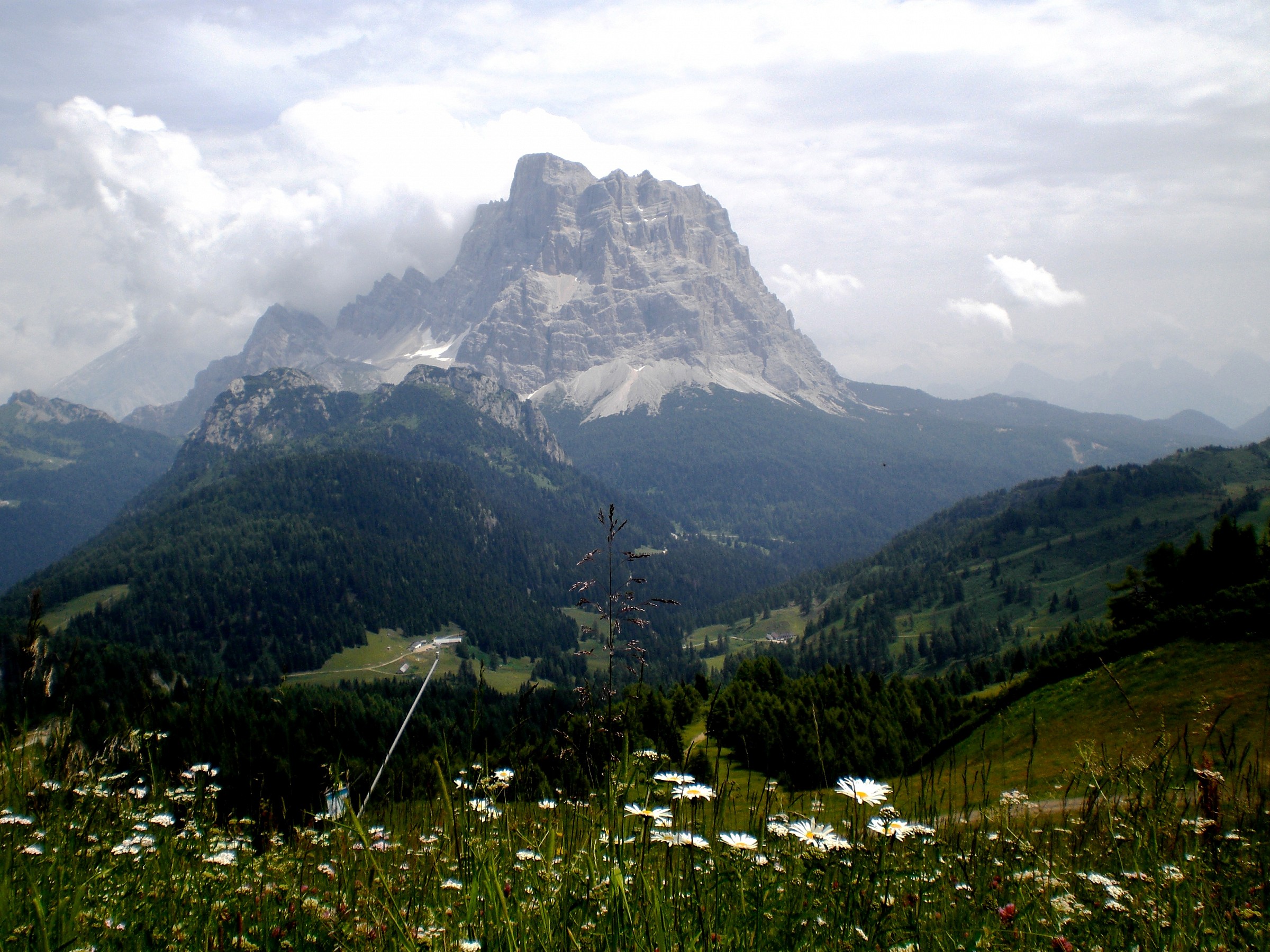 monte pelmo - vista da col dei baldi