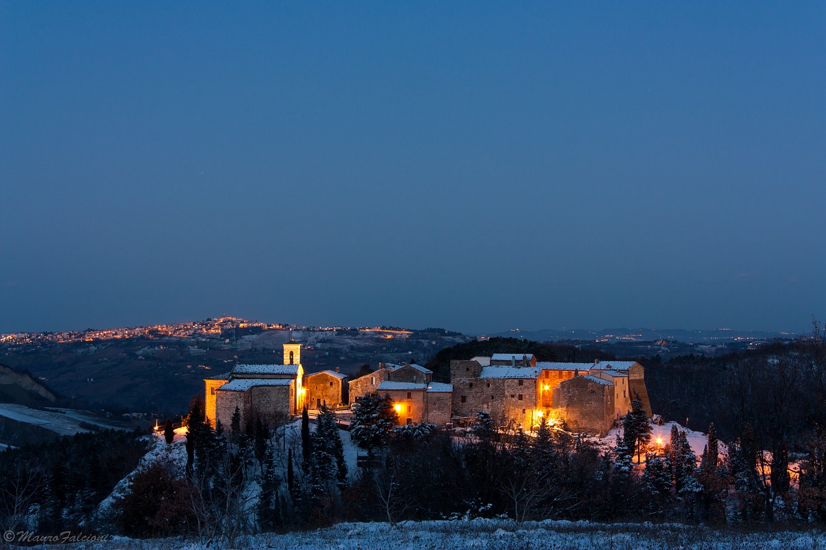 Castle Precicchie snowy