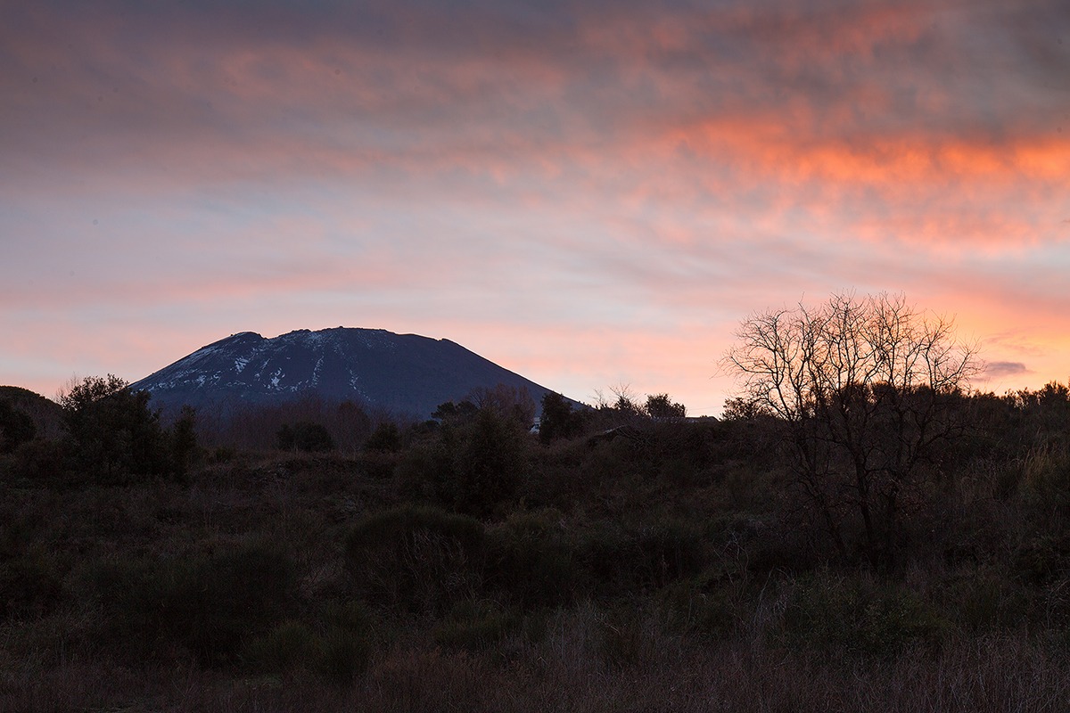 Vesuvio all' alba