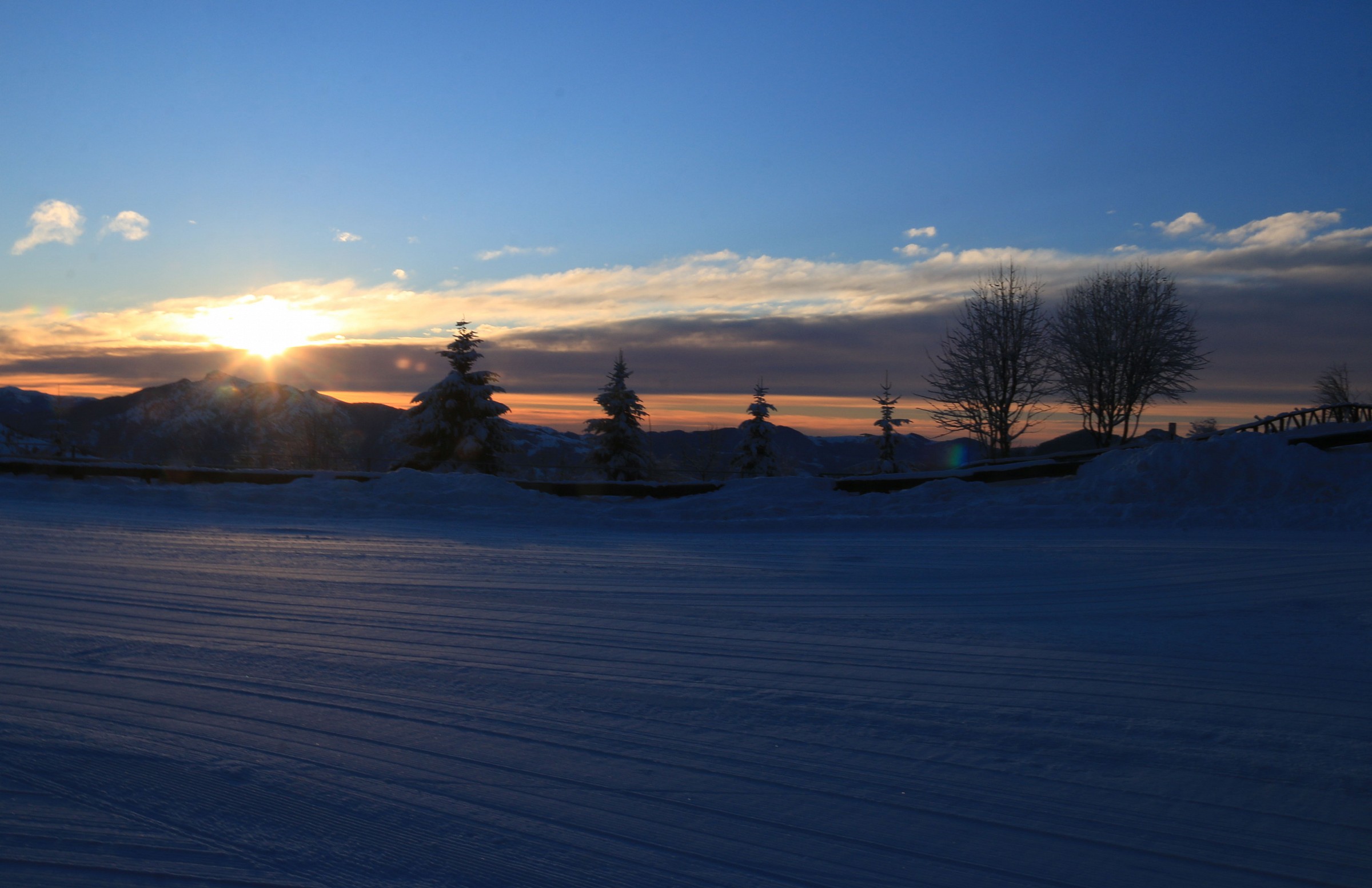 Sunrise on the trail