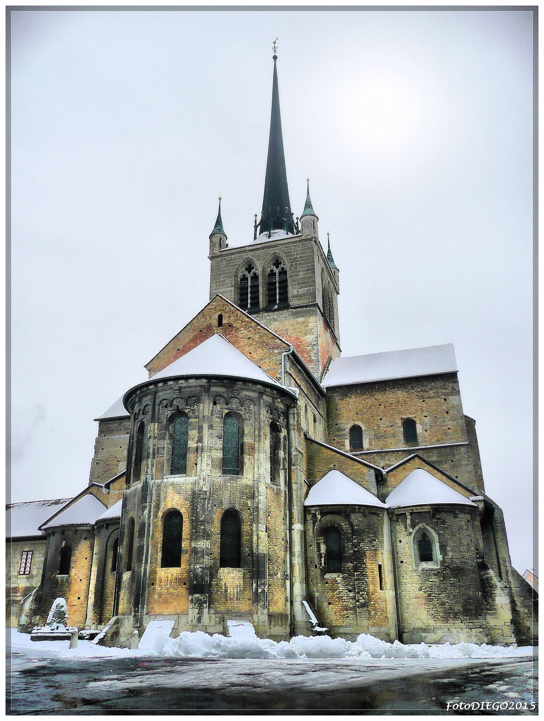 Payerne, Abbazia romanica