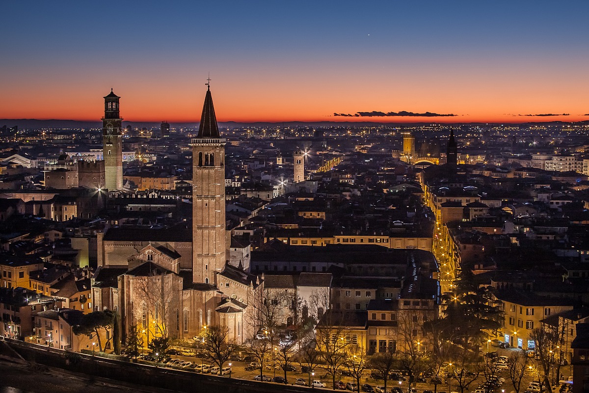 Verona ... Waiting for the blue