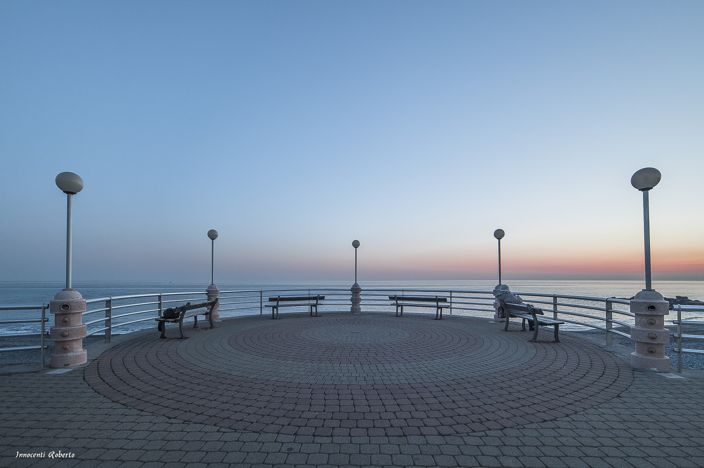 Sfruttando la rotondita' della lente(Bordigherta)